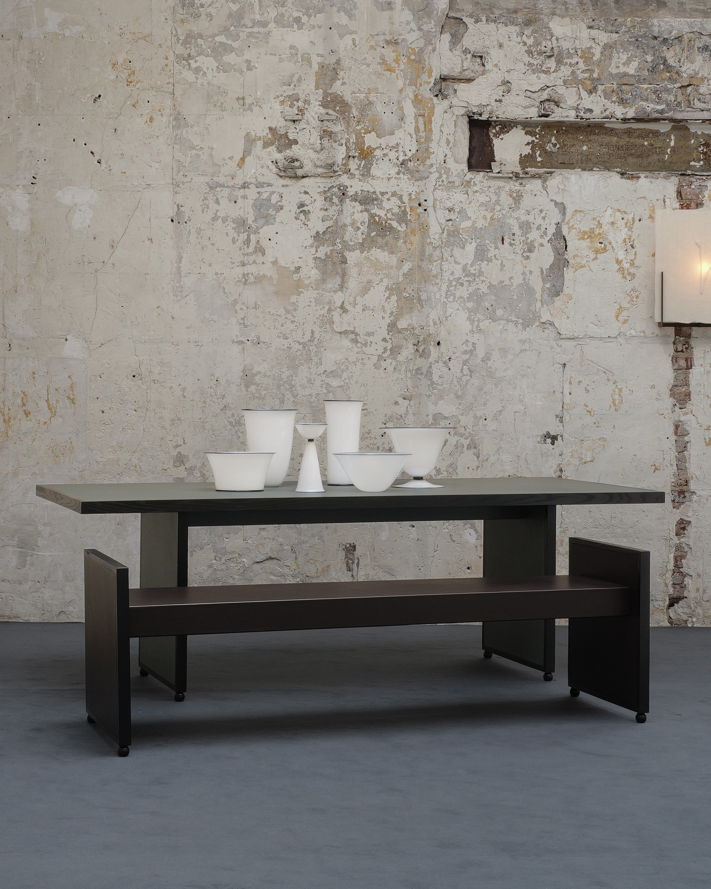 Large Table with Bond Leather — detail view