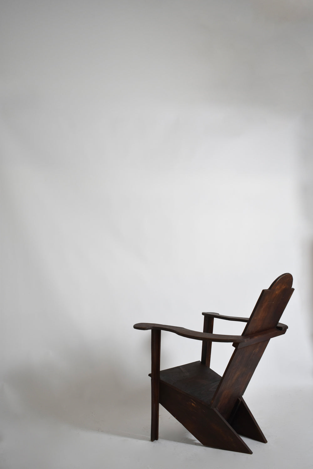 Important Alentejano armchair — lifestyle setting