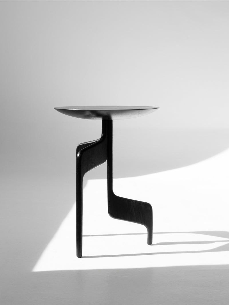 Vereda Side Table — detail view