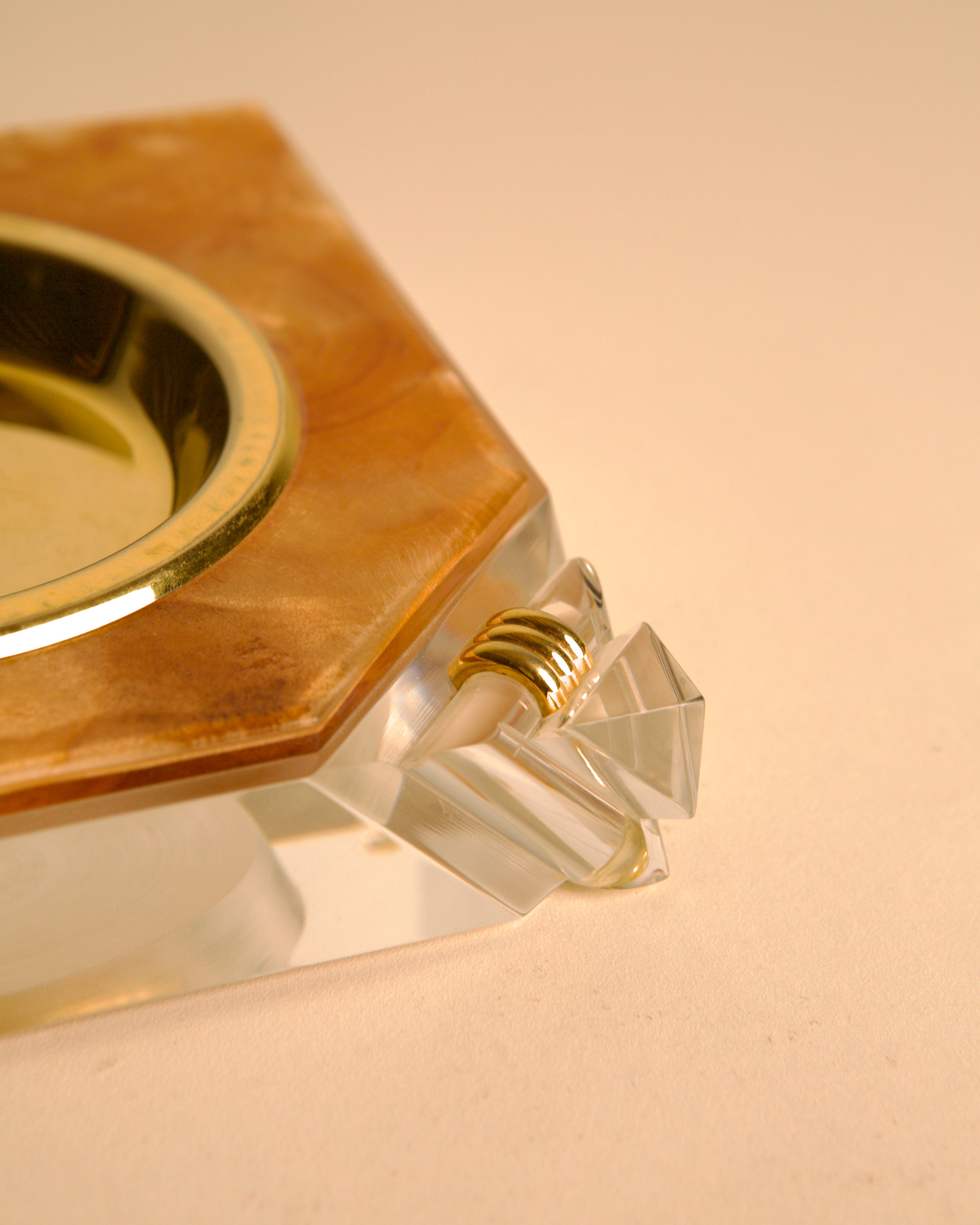 Italian wooden, plexiglass and brass ashtray/catch-all for smokers from the 70s — alternate view