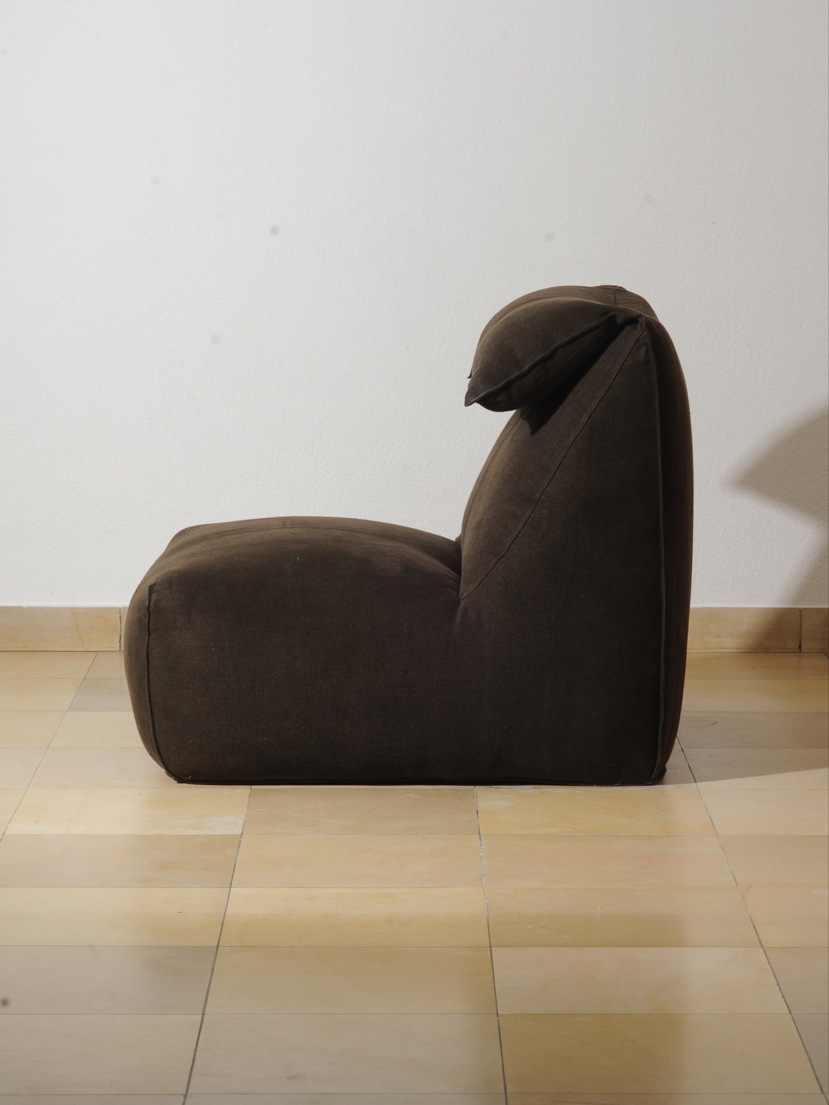 Rare Le Bambole Set of Lounge Chairs by Mario Bellini for B&B Italia, 1971 — lifestyle setting
