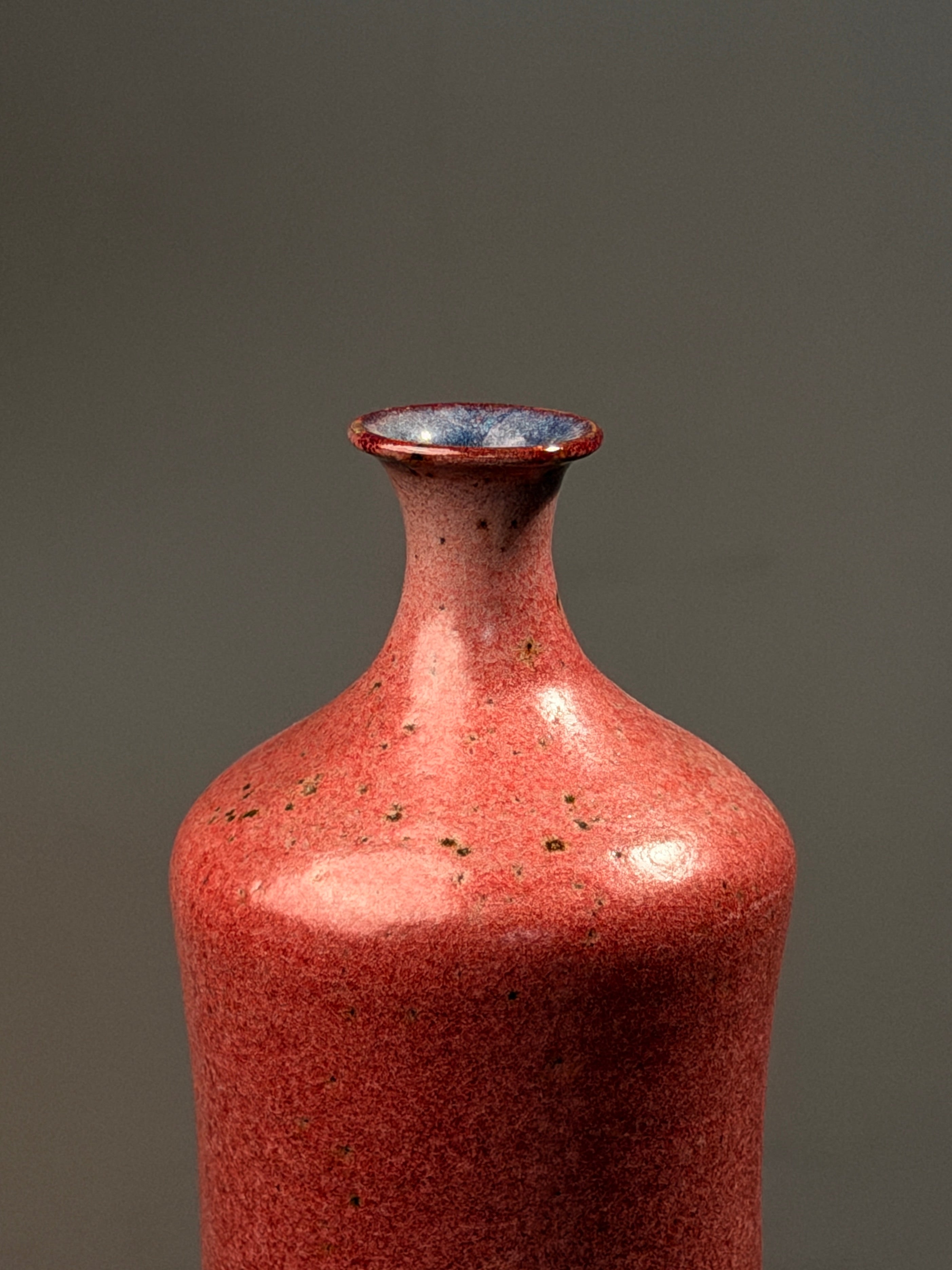 Large red stoneware soliflore bottle by Grès de la Venelle, dated 1984 — detail view