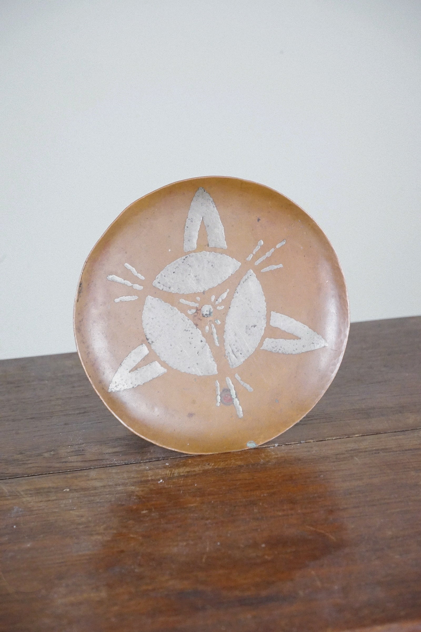 Hammered Dinanderie Dish — Gaston Bigard France, c.1920s — close-up of decorative metal design