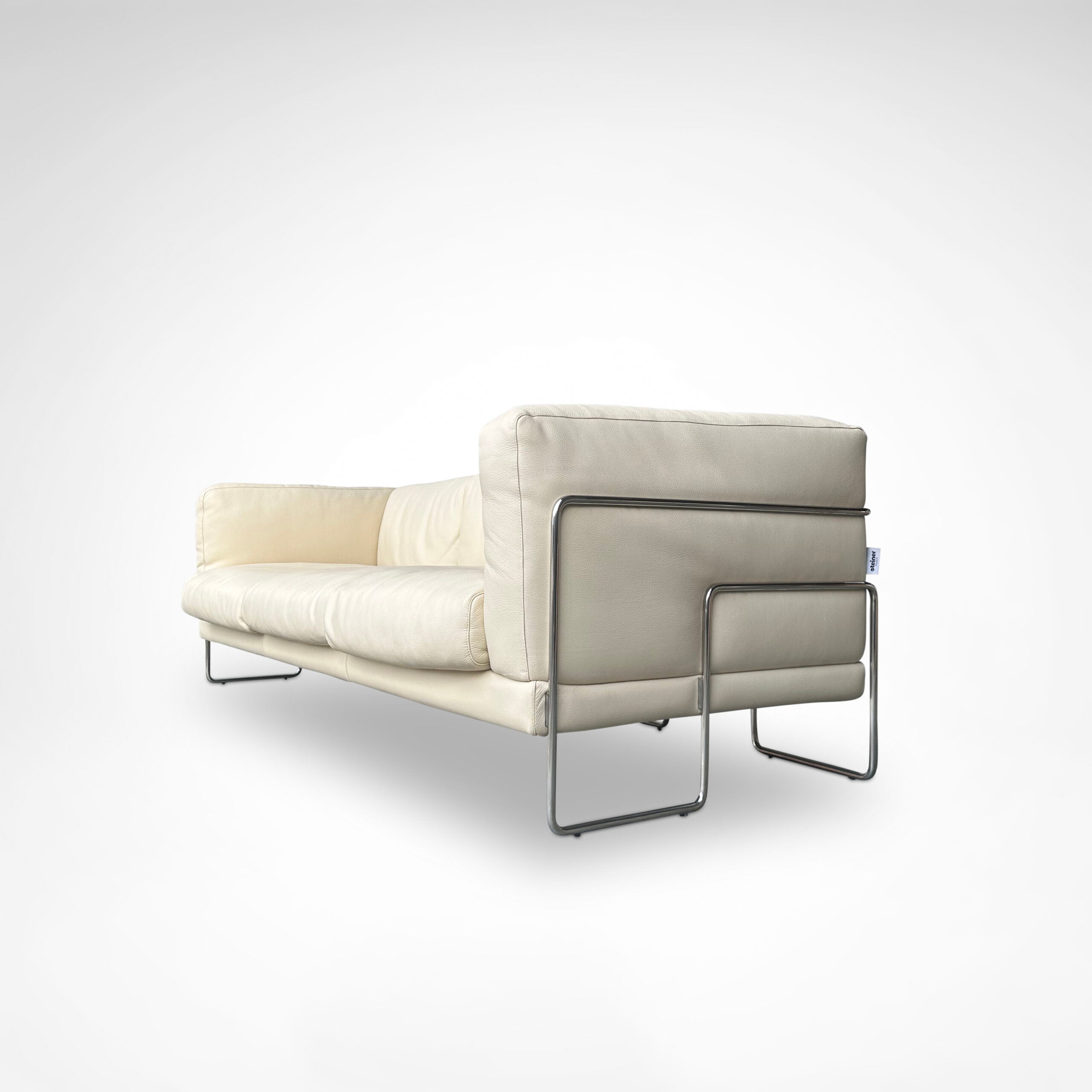 Pen Club 3-Seater Sofa by Kwok Hoi Chan for Steiner France, 1980s — close-up