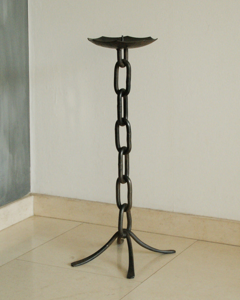 Chain Candle Holder — detail view