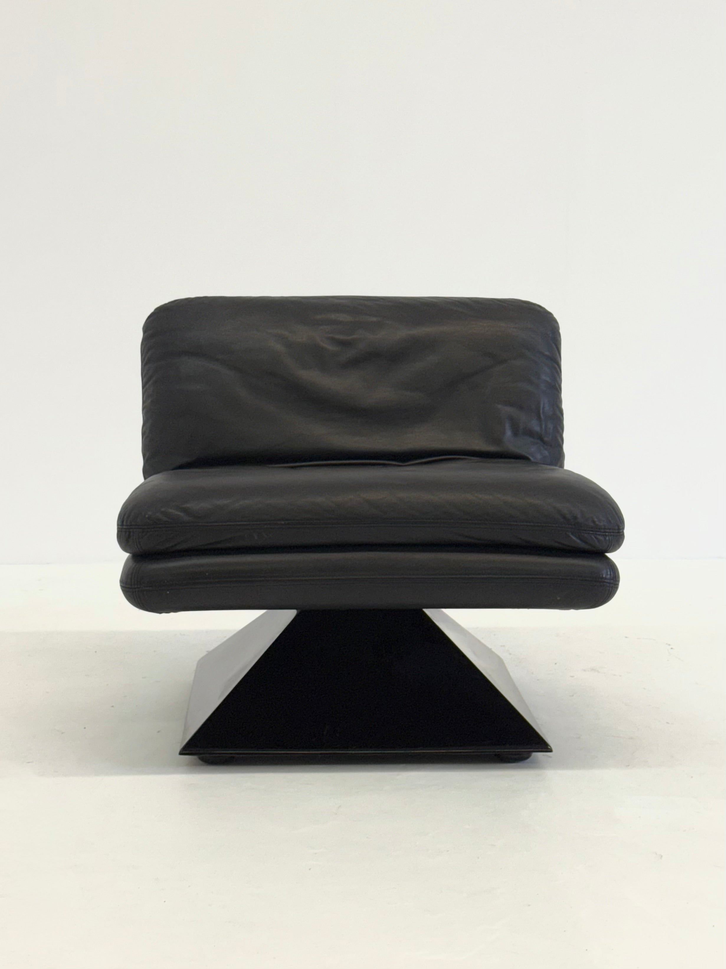 Armchairs by Hans von Klier for Giuseppe Rossi di Albizzate — alternate view