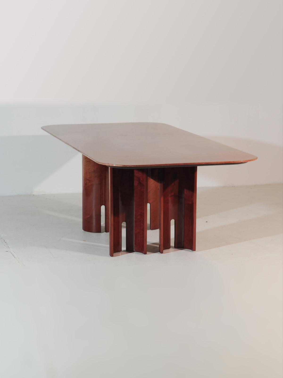 Giovanni Offredi for Saporiti Italian Root Wood Dining Table, 1980 — close-up