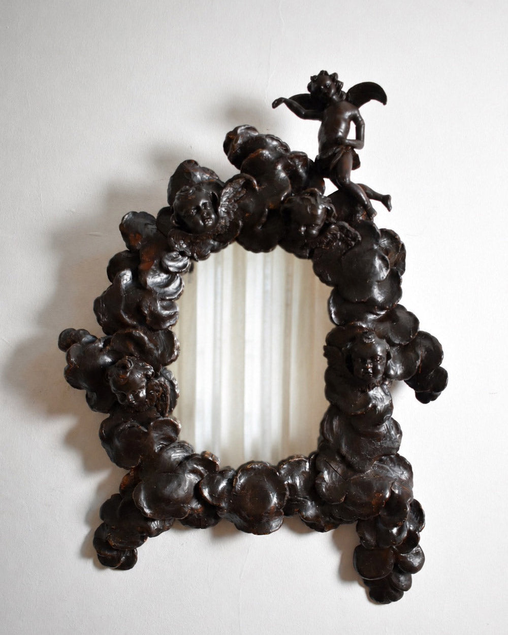 Baroque Mirror, XVIIth c. by Barracuda Interiors | The Oblist