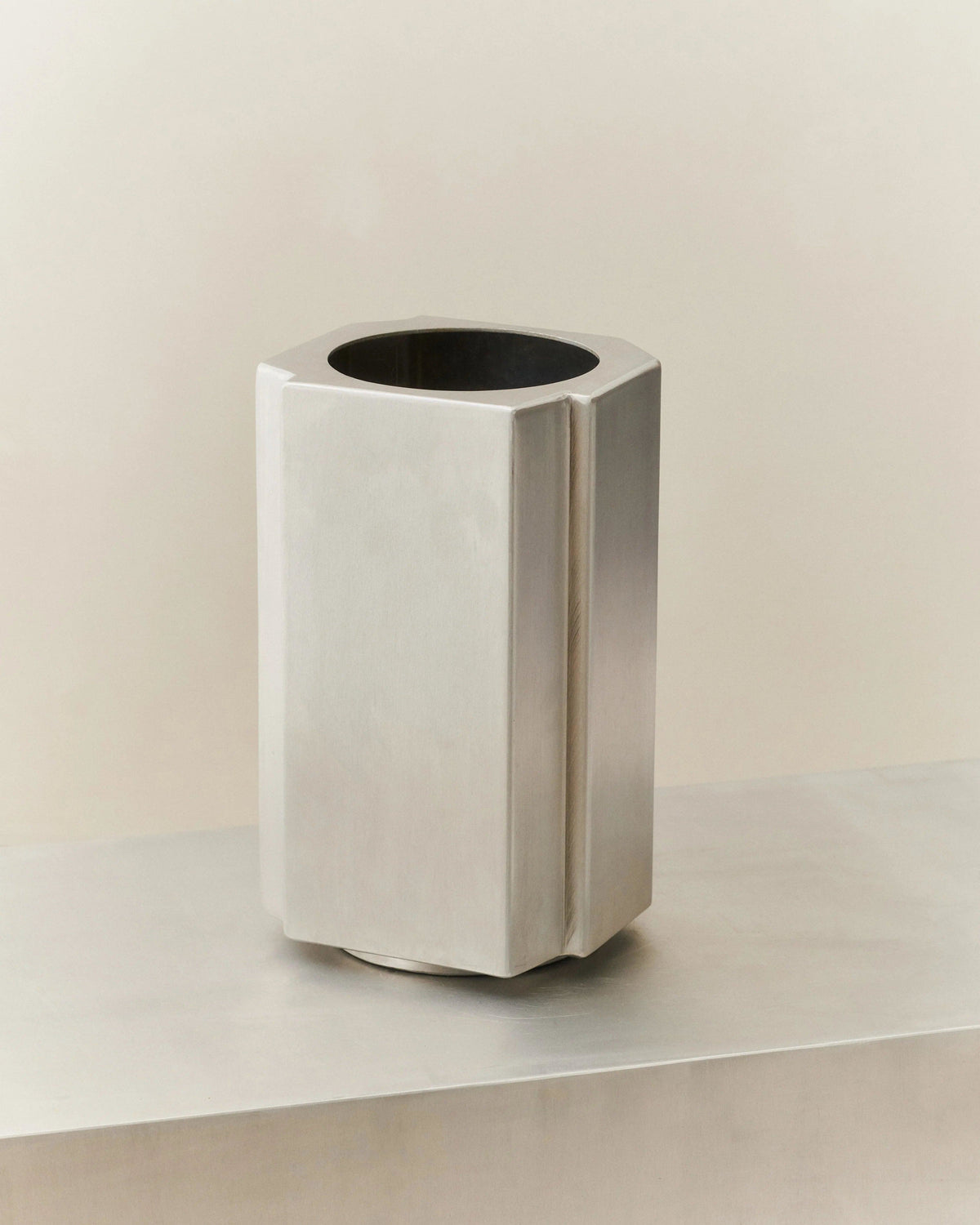 FUNKI POT SMALL — detail view