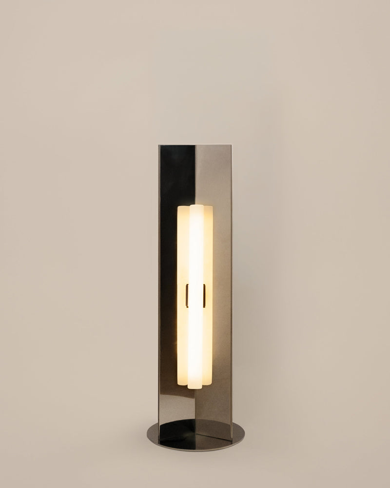 'Arrow' Table Lamp Without Diffuser by Violaine d'Harcourt | The Oblist