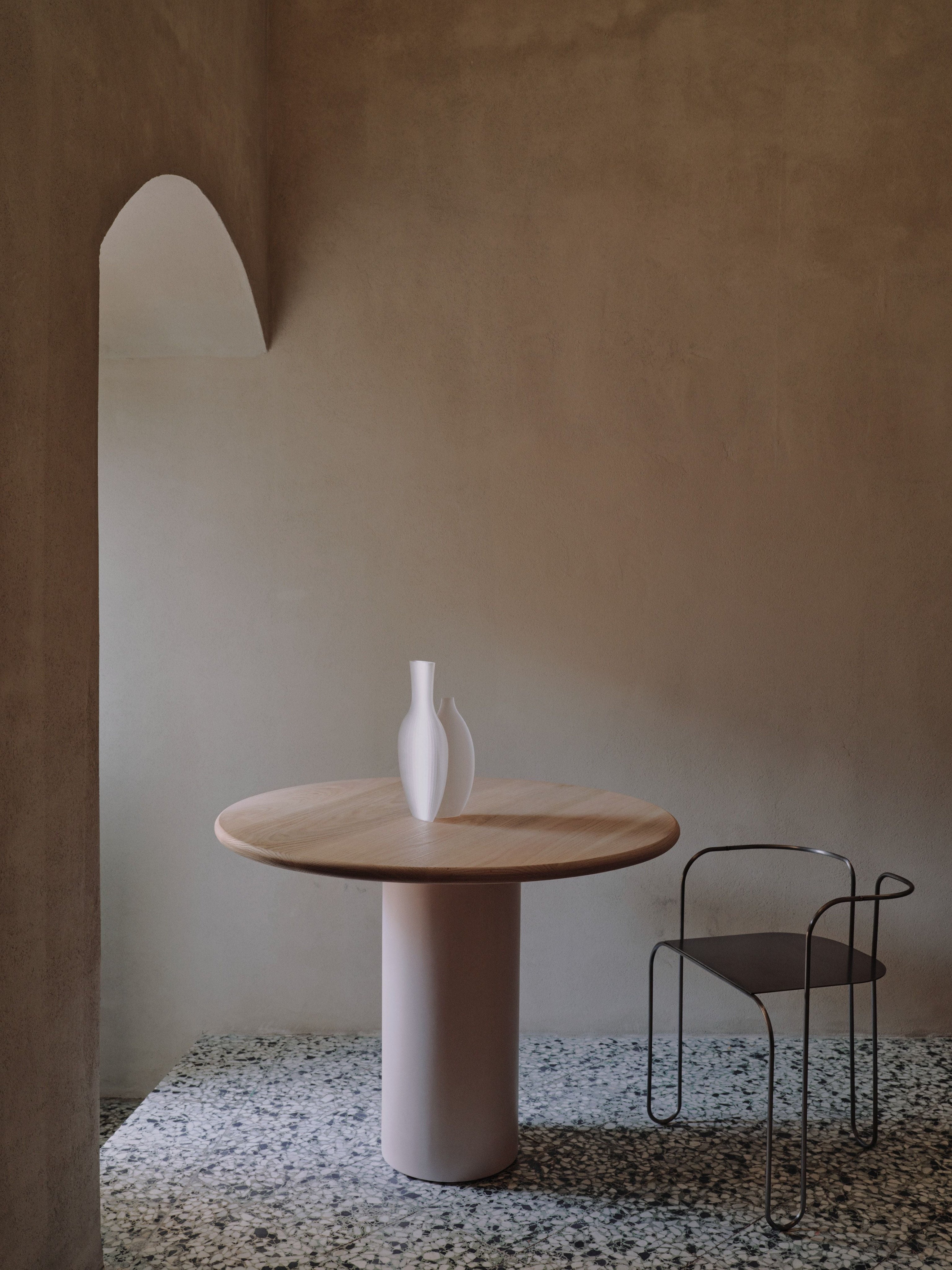 Tomasso Oak Dining Table by MarlotBaus | The Oblist