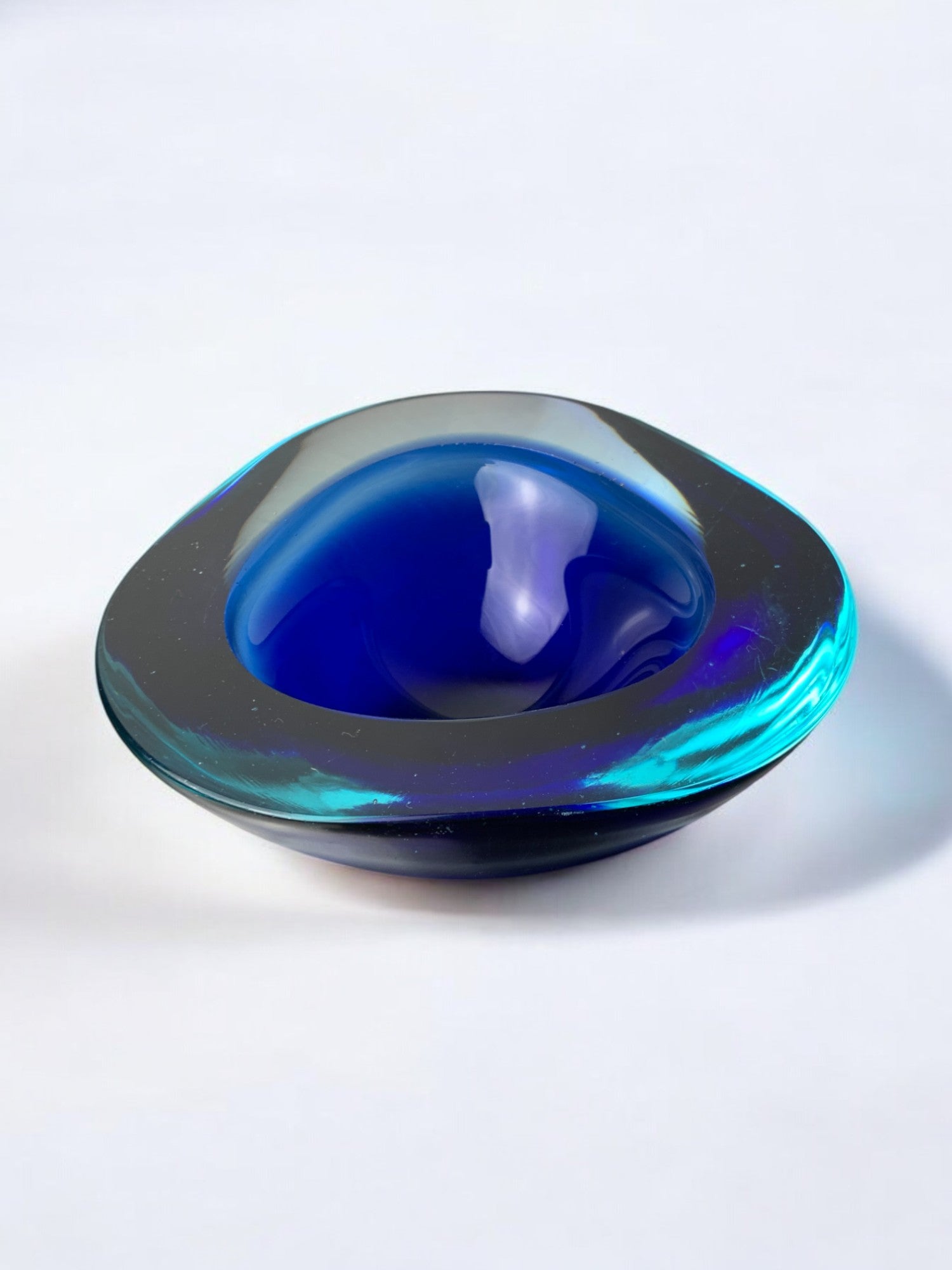 Blue Sommerso bowl by Seguso, Murano glass, Italy, 1970's — side angle showing deep blue interior