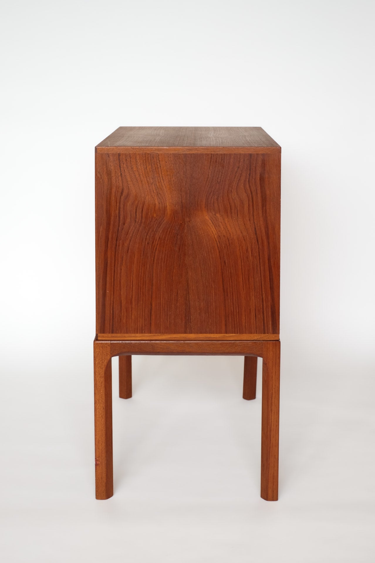 Mid-Century Danish Teak Chest of Drawers by Aksel Kjersgaard — close-up