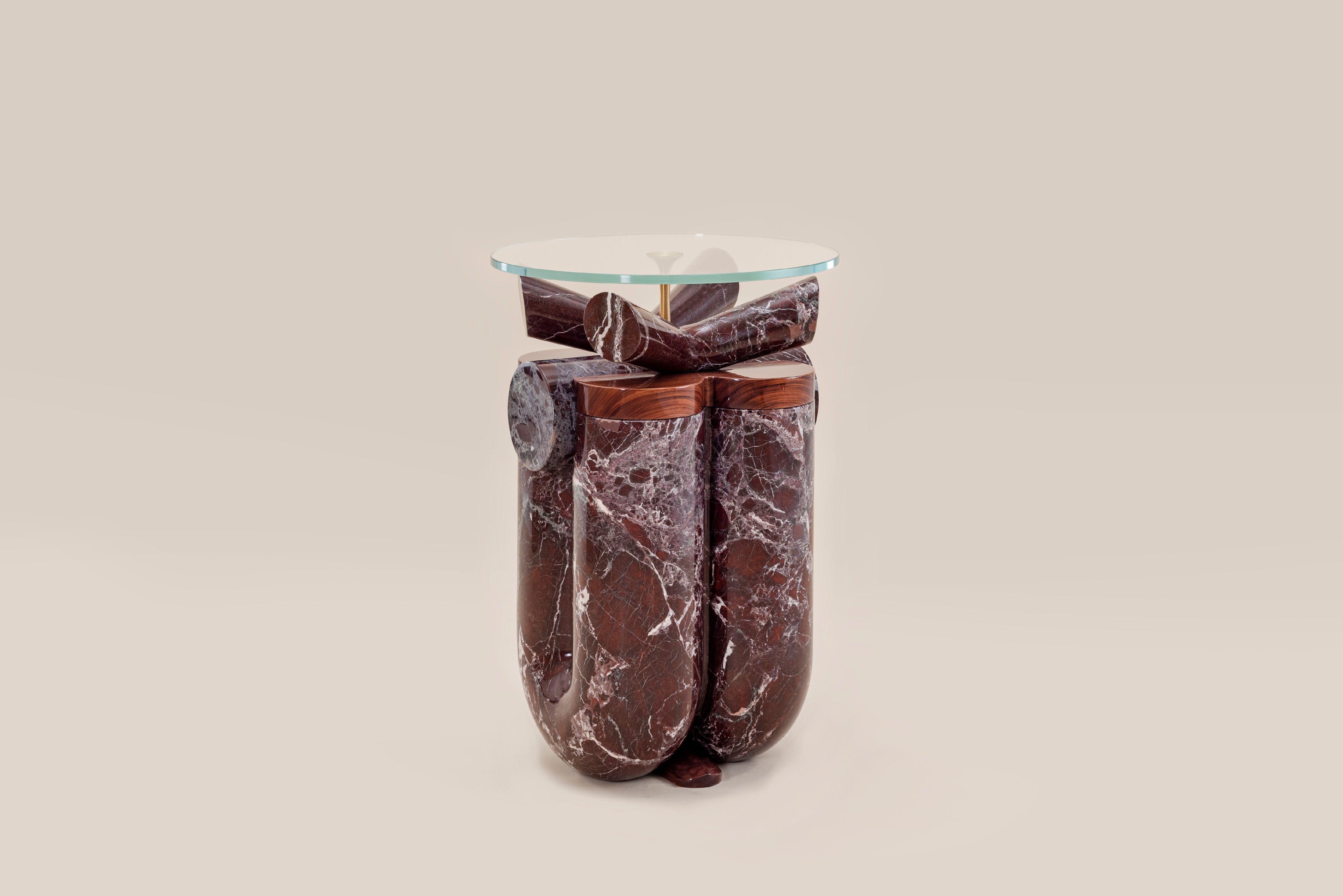 Ceti Side table — front view of polished marble design