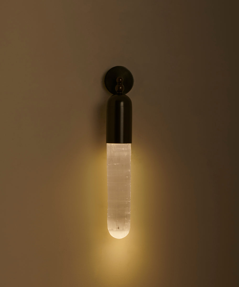 "SELENE" Wall Sconce in dark bronze and Selenite — detail view