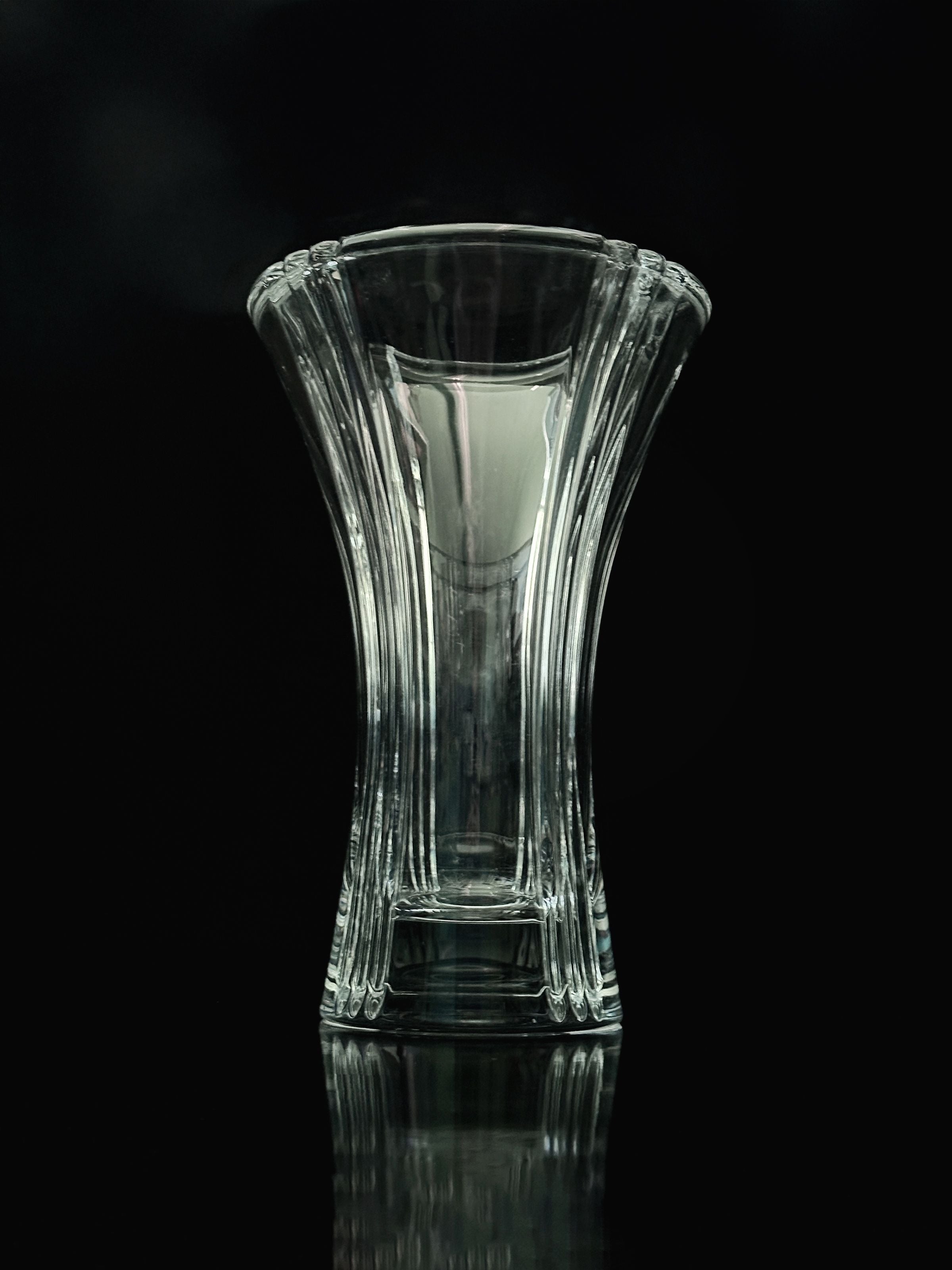 Grand vase Art Déco en verre cristal