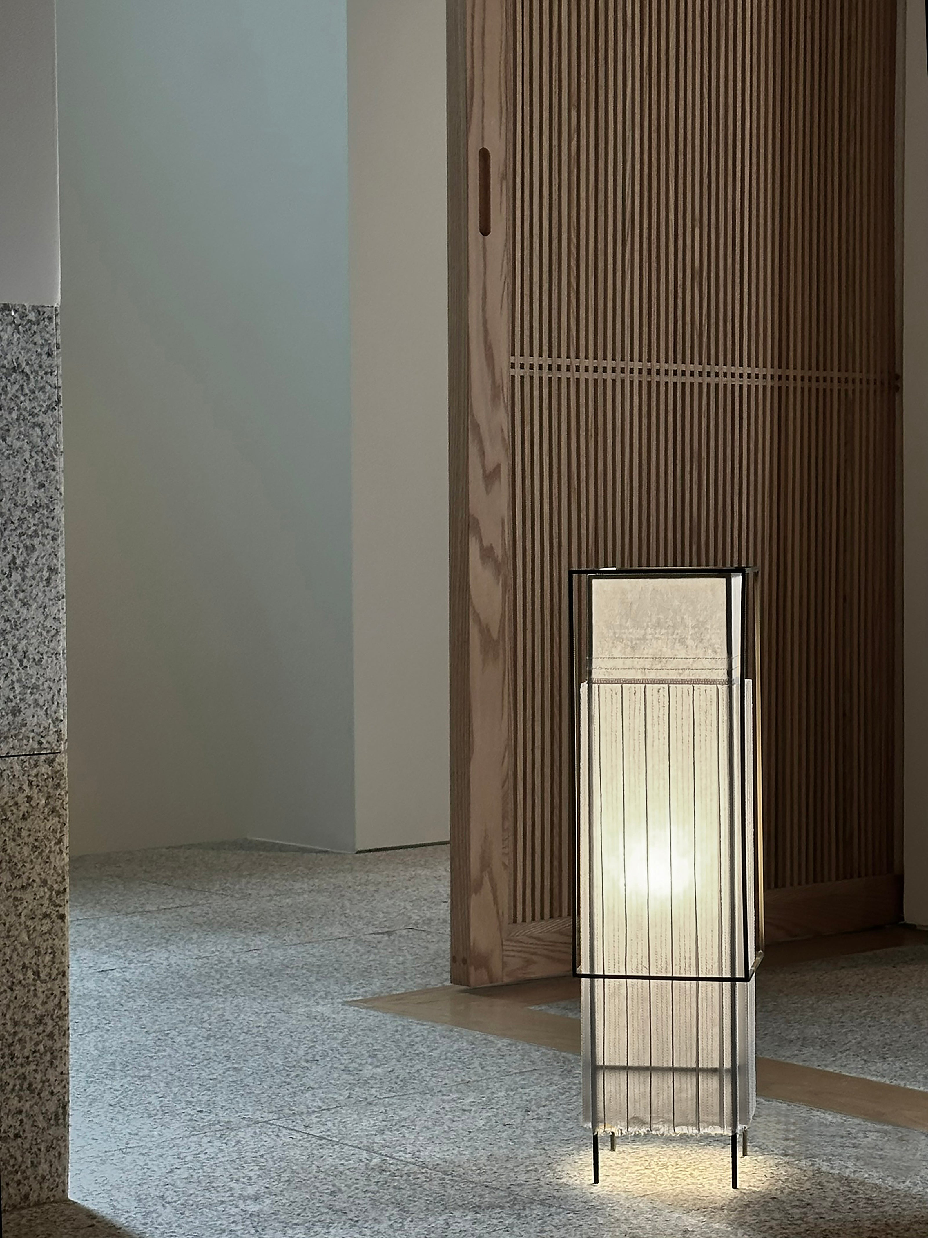 biiit 001 / Table lamp by MANO Design Studio | The Oblist