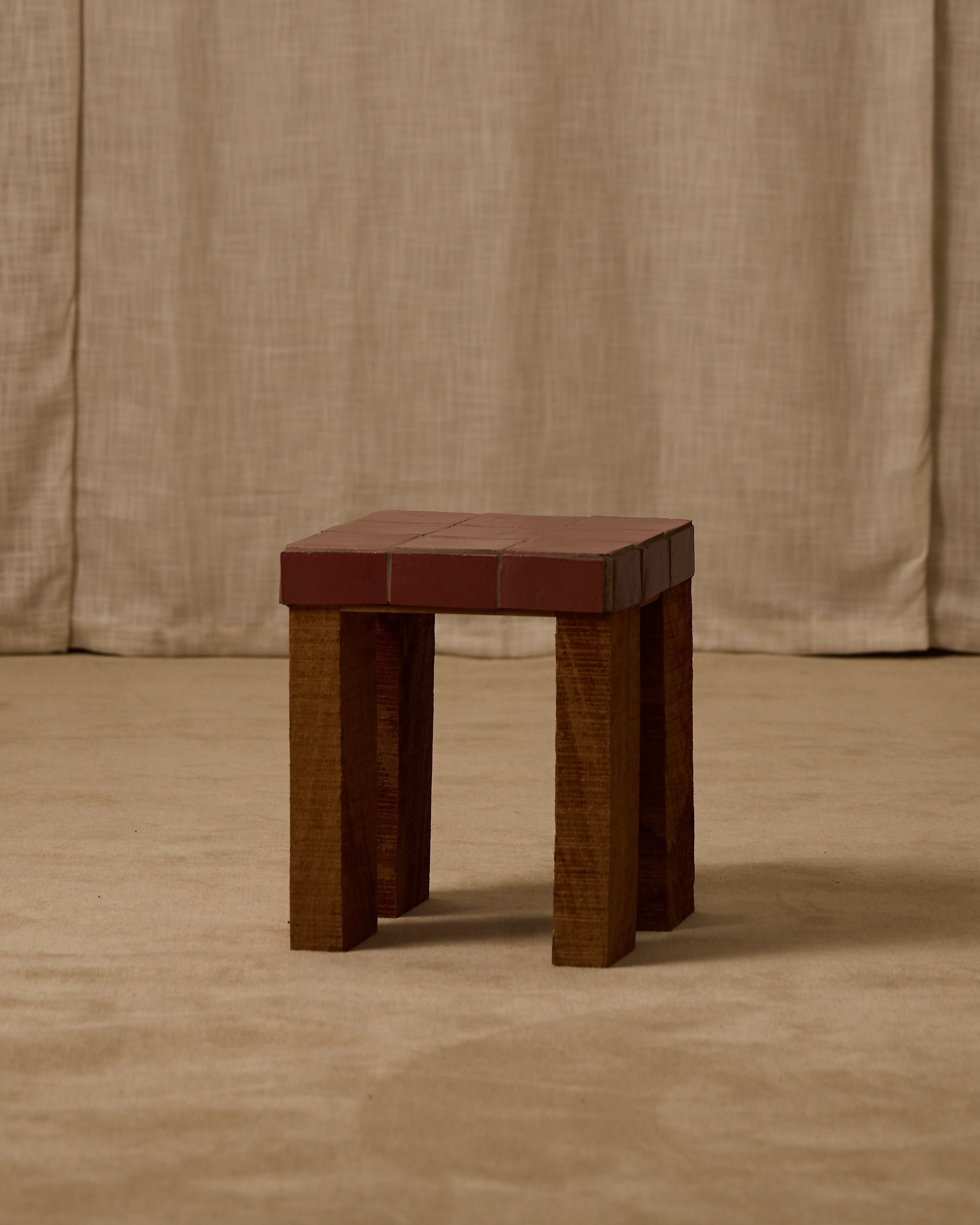 Table d'appoint en carreaux 'Jura'