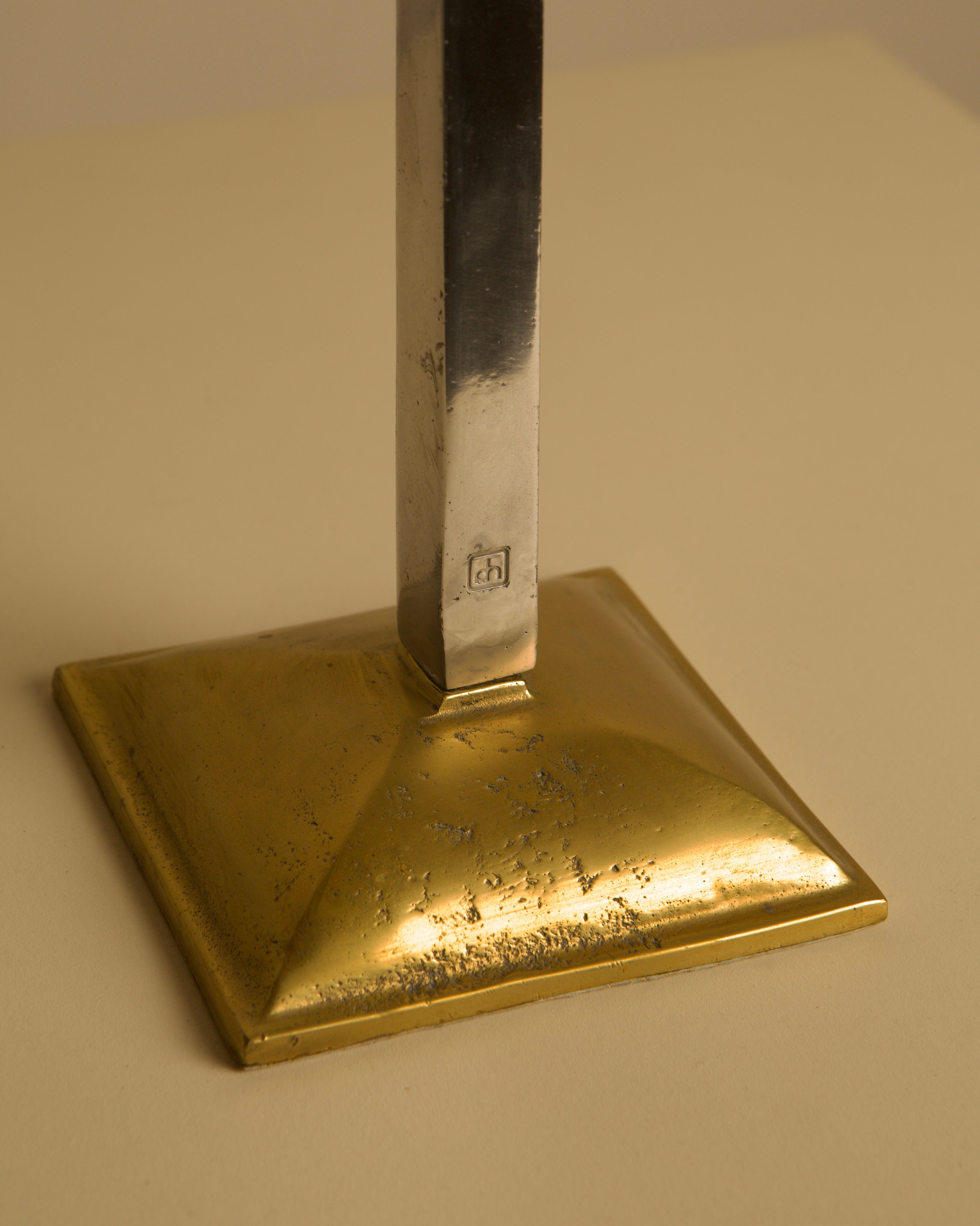 Brutalist Candle Holder by David Marshall 80's — side angle of brass base detail