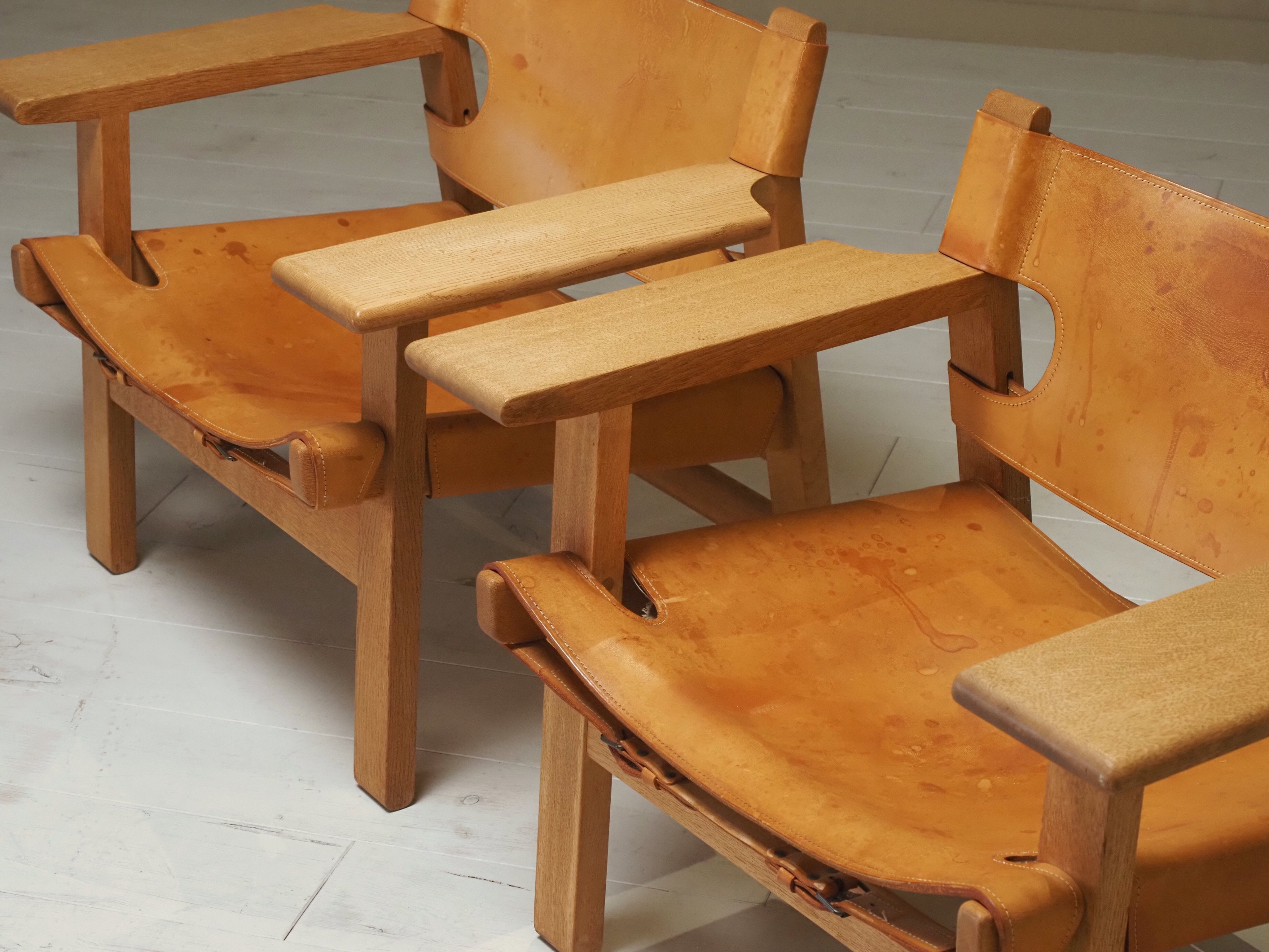 Pair of Børge Mogensen Spanish Chairs, 1960s — view 10