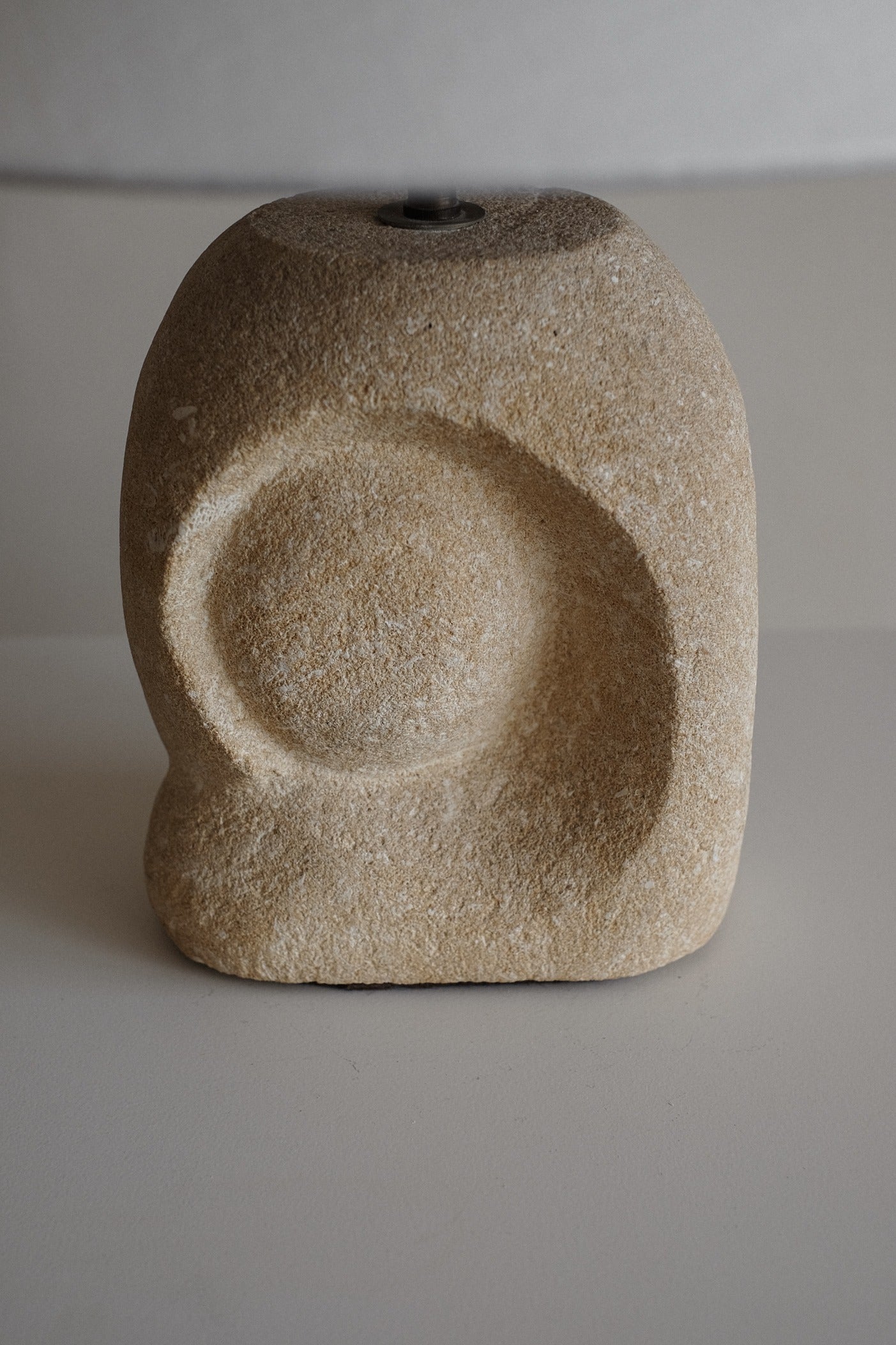 Table Lamp in Hand-Carved Stone by Pierre-Albert Tormos, 1970s — view 10