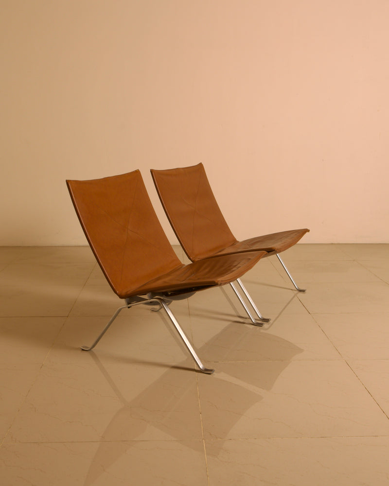 PK22 Cognac Leather Lounge Chair Pair by Poul Kjærholm, E. Kold Christensen, 1960s by Treaptyque | The Oblist