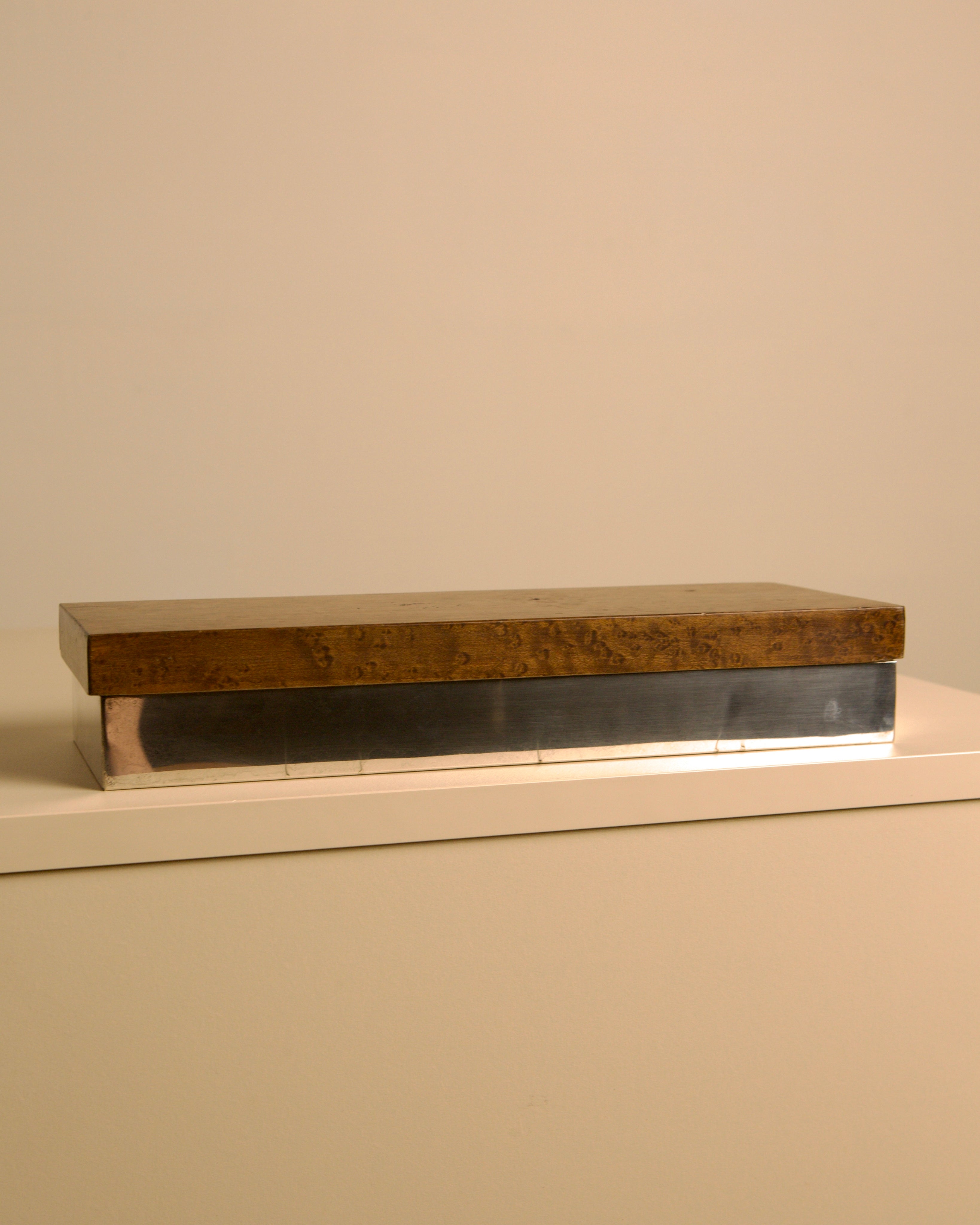 Vintage Italian Burl Walnut and Silvered Metal Box, 1960s — detail view