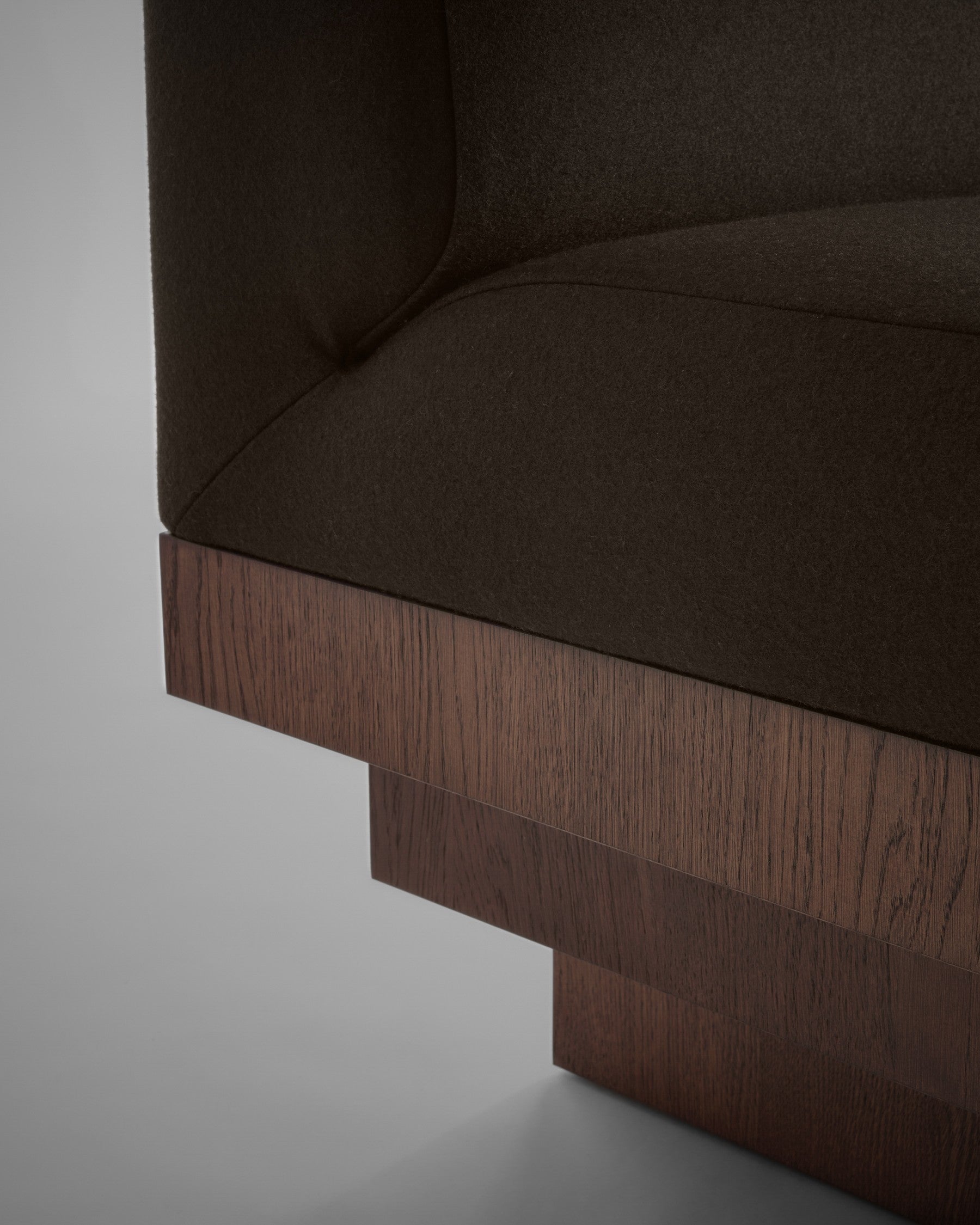Scalae Sofa — detail view