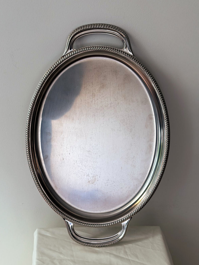 Vintage Italian serving plate  by Les Objets Amsterdam | The Oblist