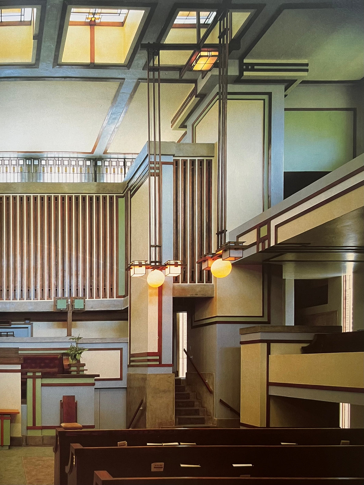 Frank Lloyd Wright - Architecture Book — lifestyle setting