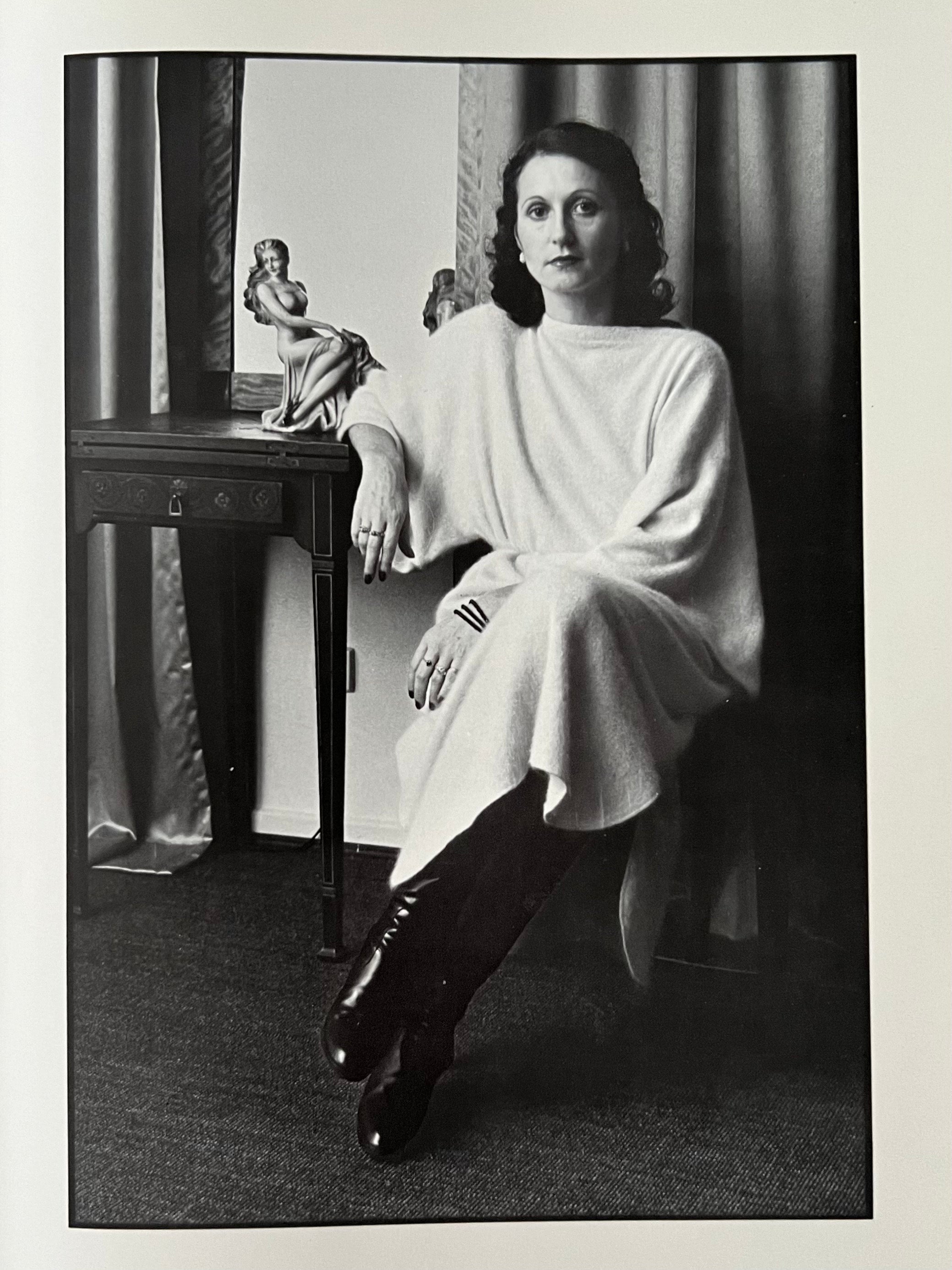 Eva Kroth - Ansichten von Frauen / Views of Women, 1977 - Vintage Photography Book — close-up
