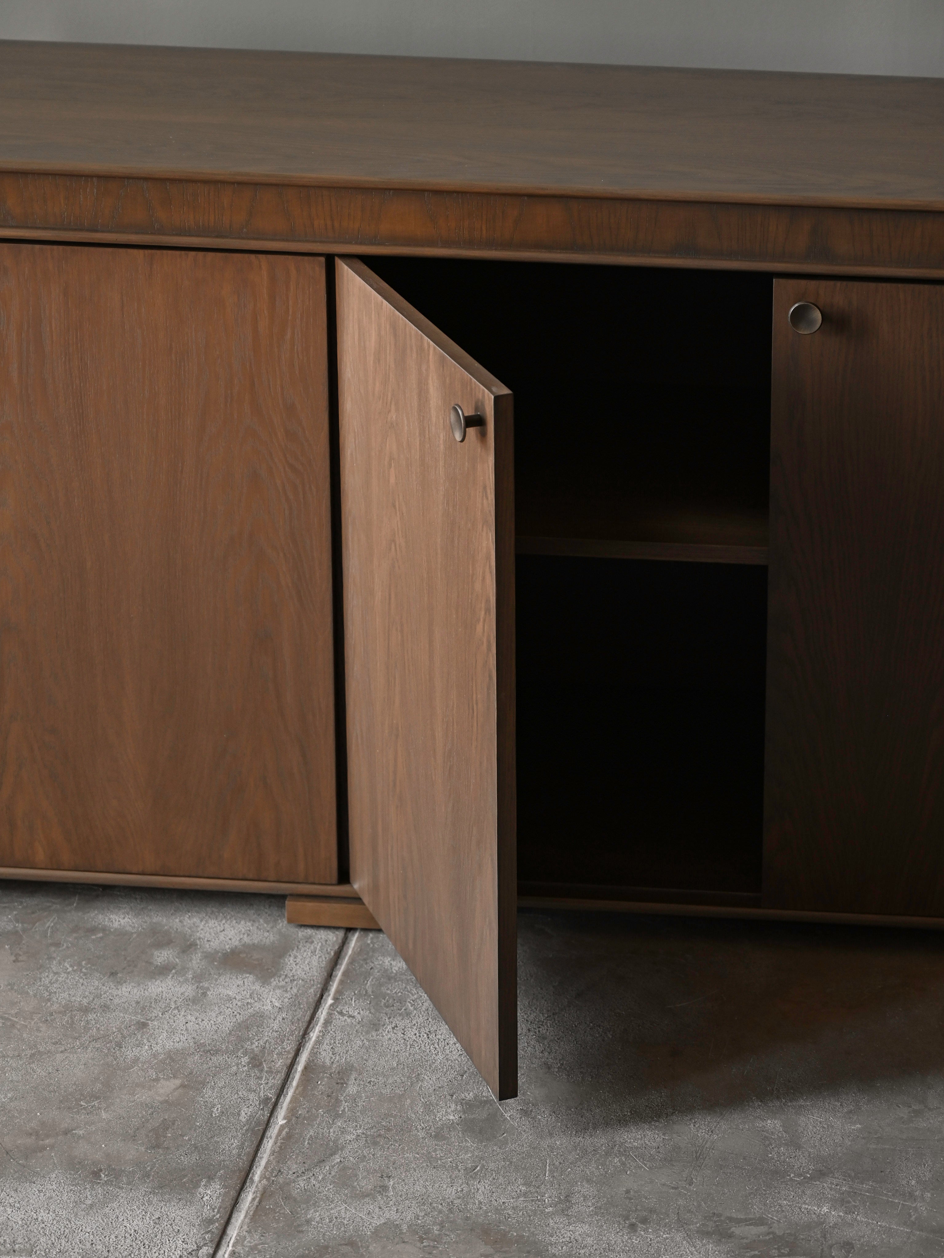 Yorkshire Console — side angle