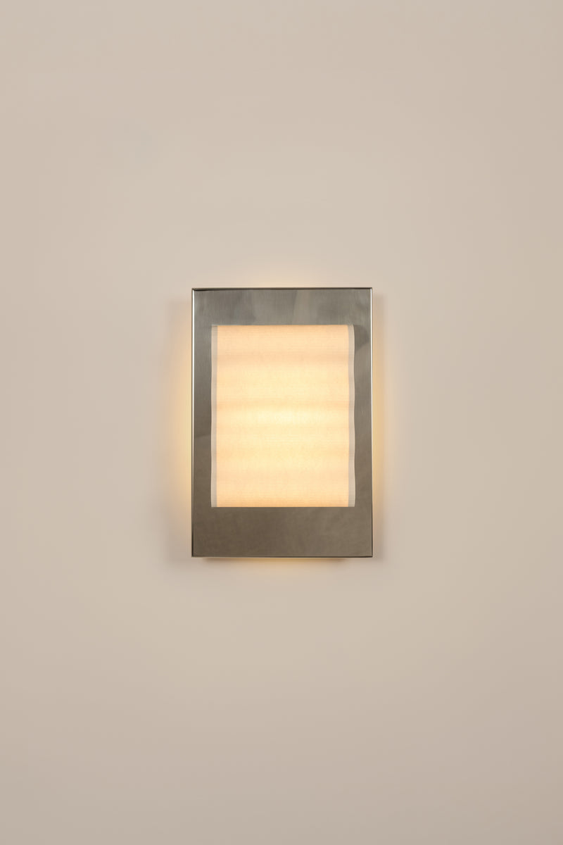 "Frame" Miroir S by Violaine d'Harcourt | The Oblist