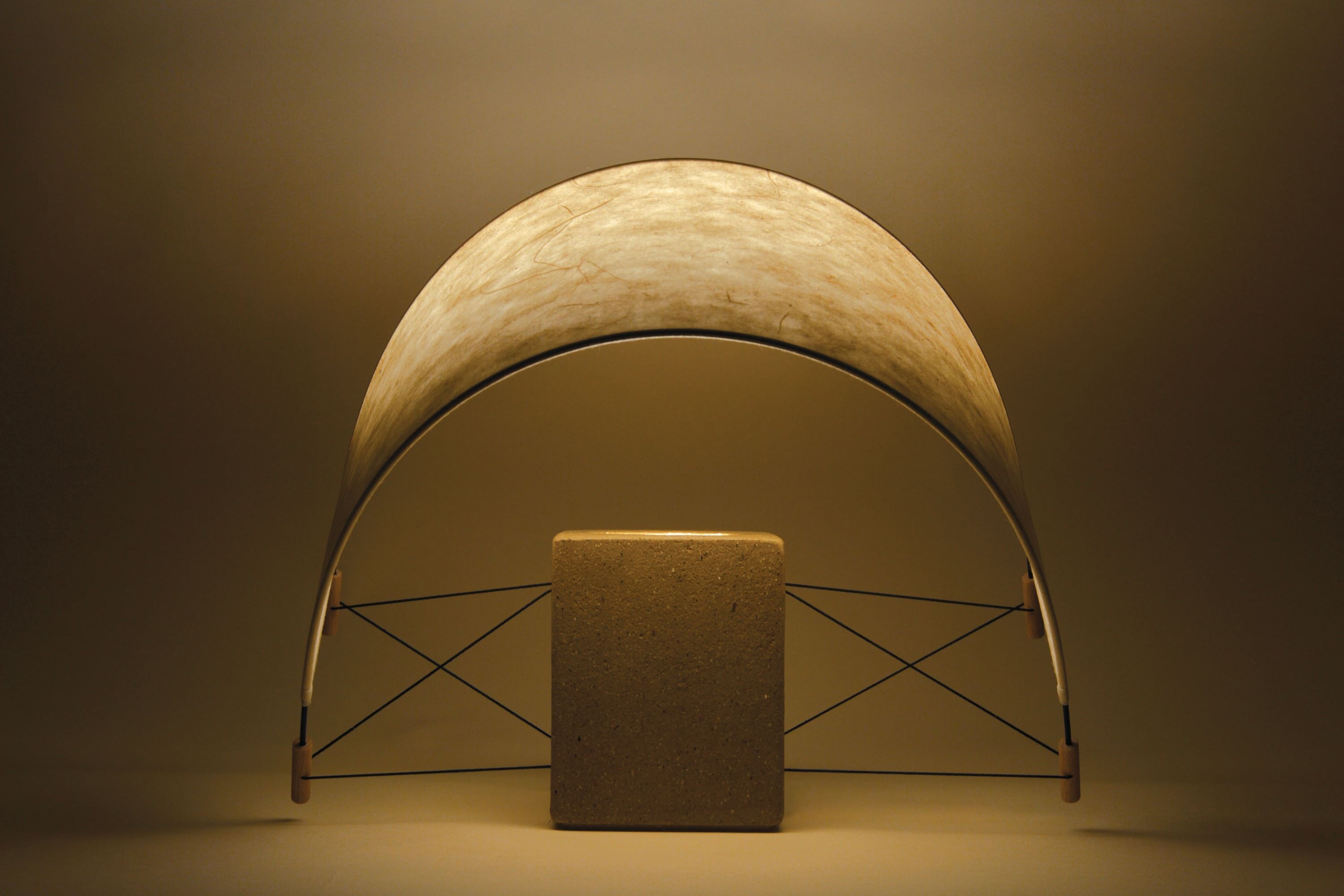 Écla - Raw Clay — top view of lamp with raw clay base