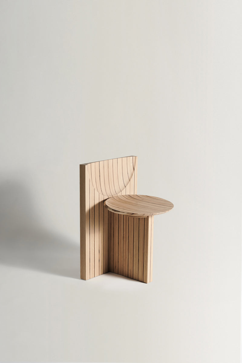 Vaga Chair in Wood — detail view