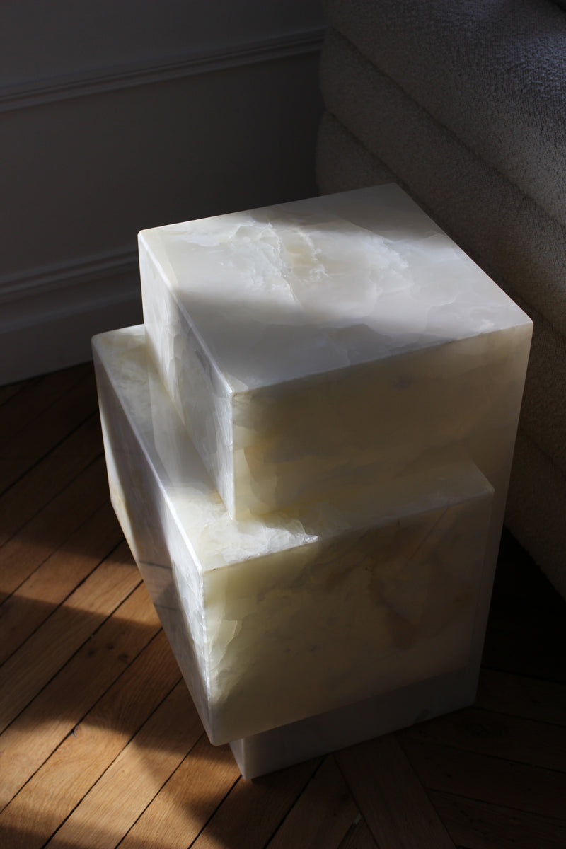 Ella White Onyx - Marble Coffee Table — detail view