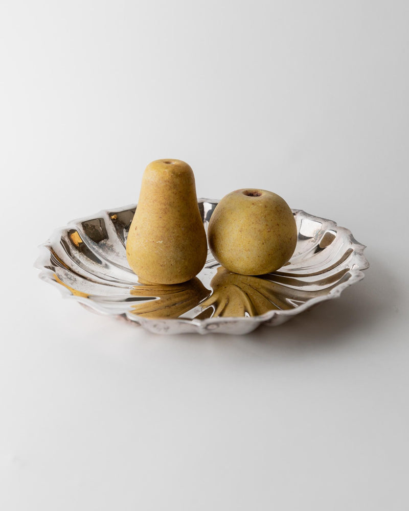 Vintage 1960s Silver Plated Bowl or Plate, Round Swirl Design, Elegant Serving for Fruit or Decor, Retro Table Decor, Timeless Gift Idea — detail view