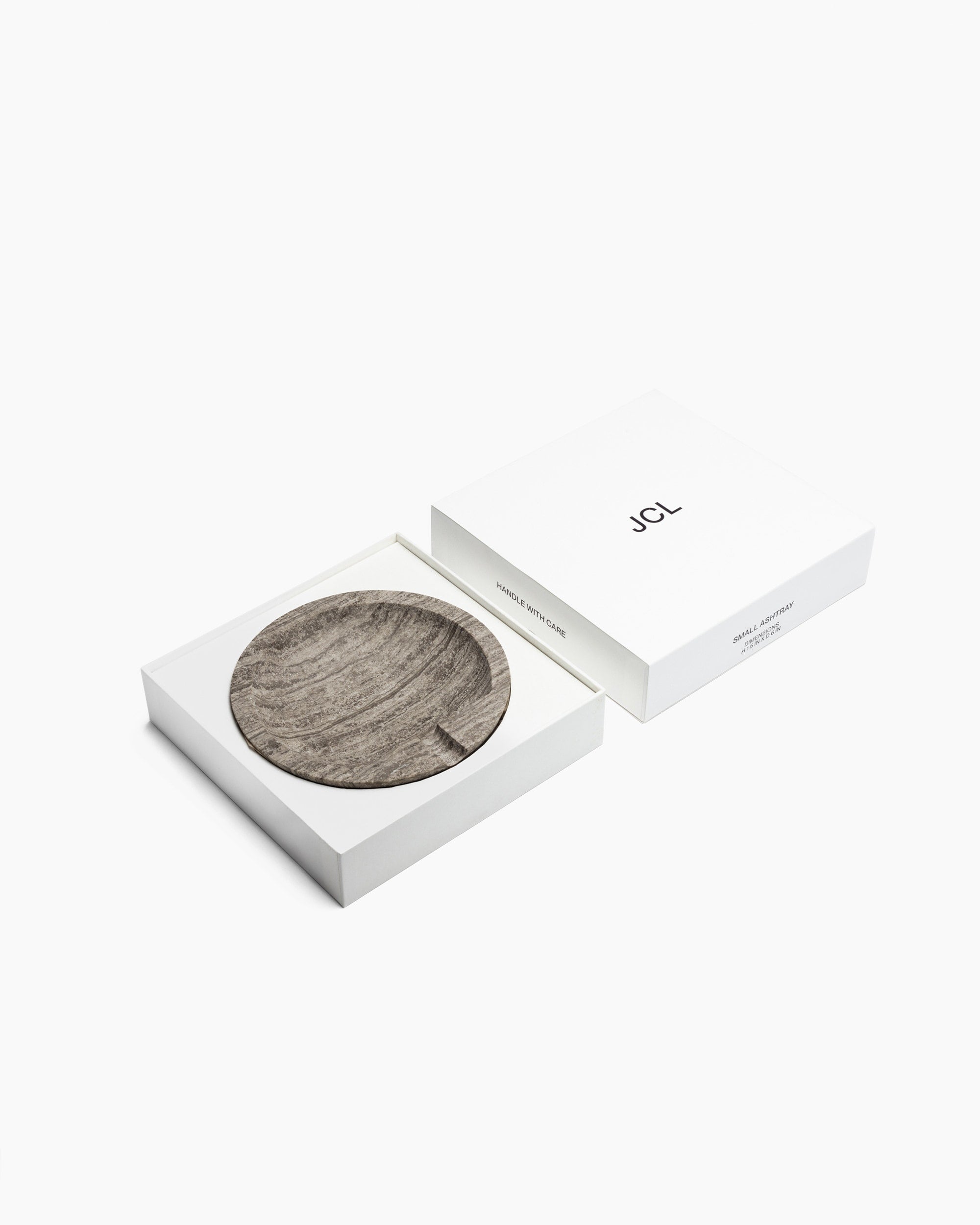 Scandinavian Modern Ashtray in Marble - Minimalism Collection — close-up