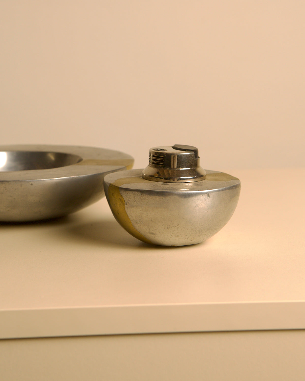 Ashtray and lighter set by David Marshall, 1960s — close-up