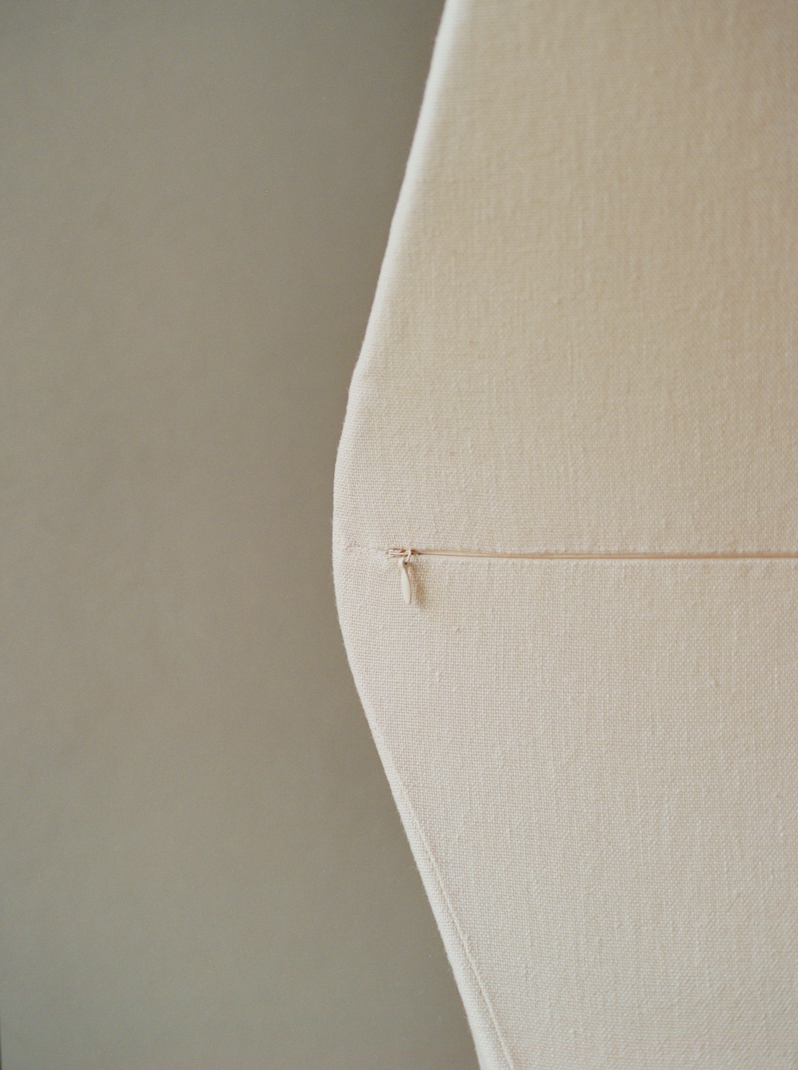 "Arête" Pendant Vertical Line — in context