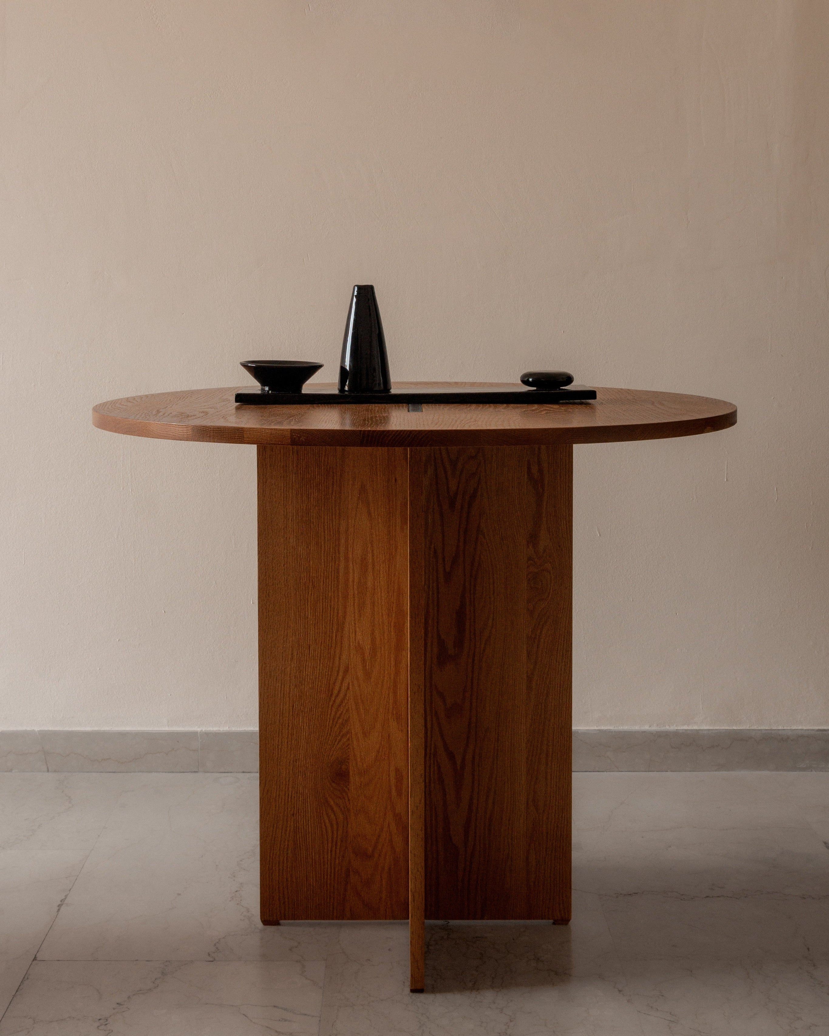 The Bottom of the Lake - Vase in Ceramic and Lava Stone — lifestyle setting
