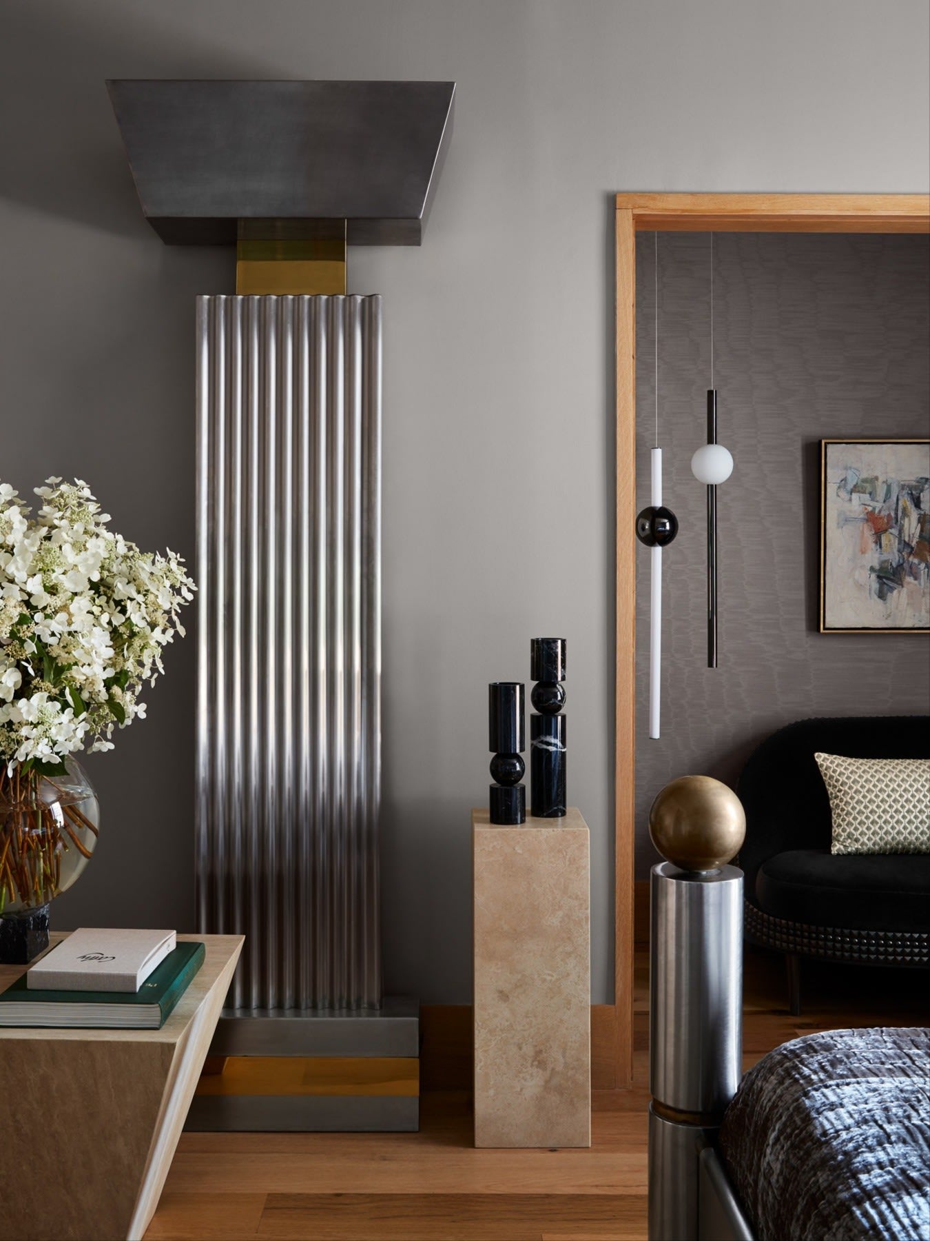 Fulcrum Candlestick Black Marble — close-up