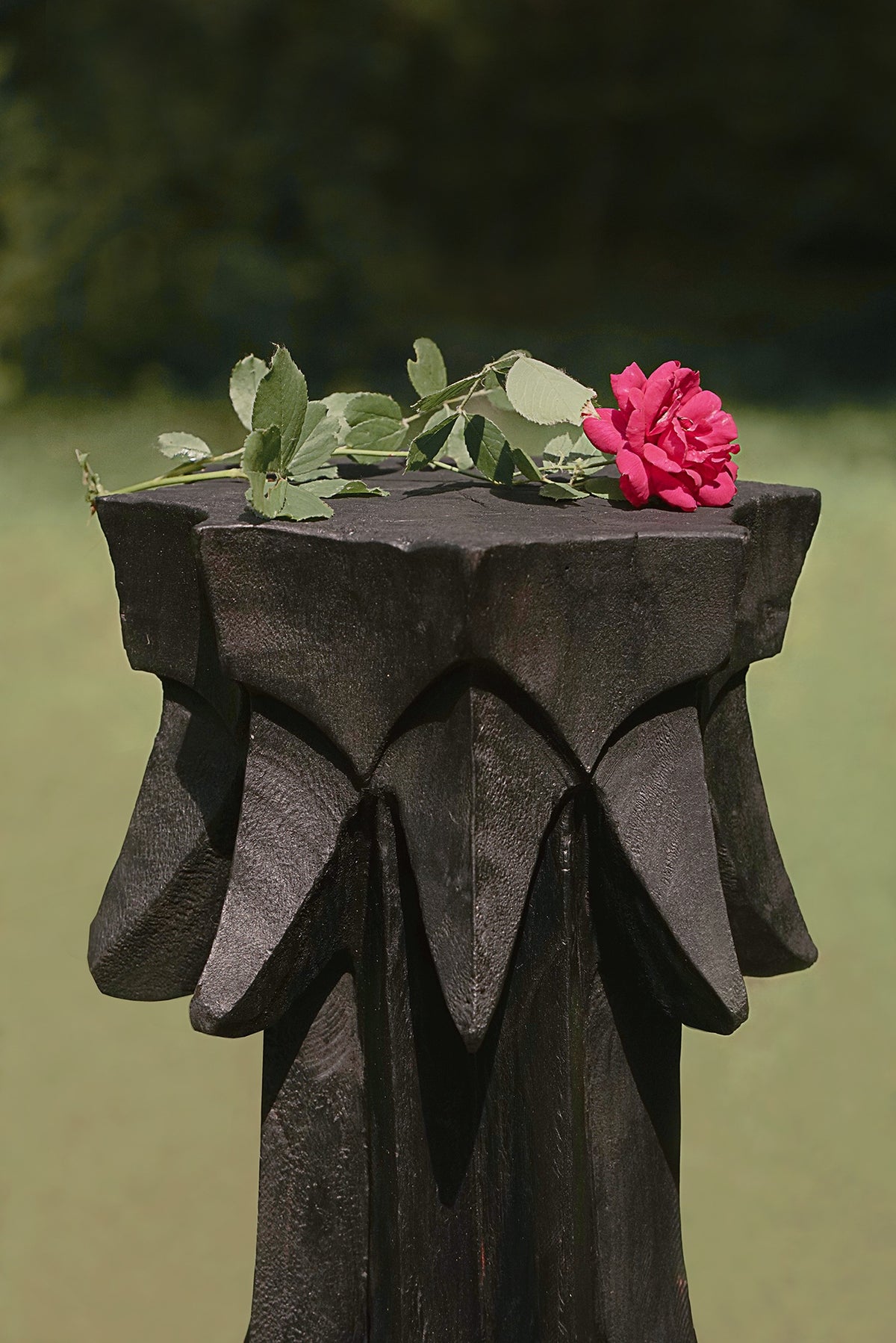 Coffee Table "Flower" — side angle