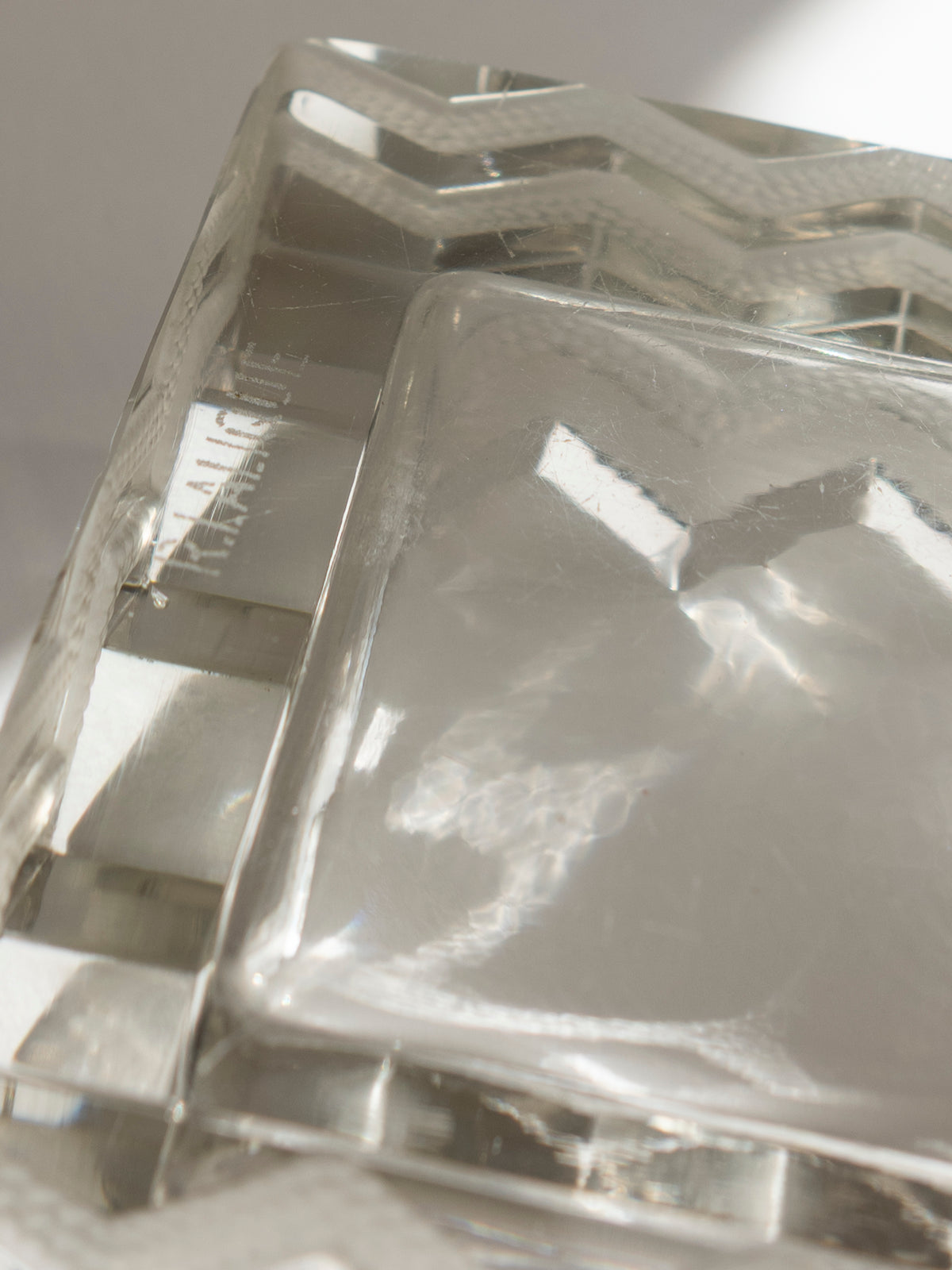 1930s René Lalique French Art Deco Ashtray / Bowl — close-up