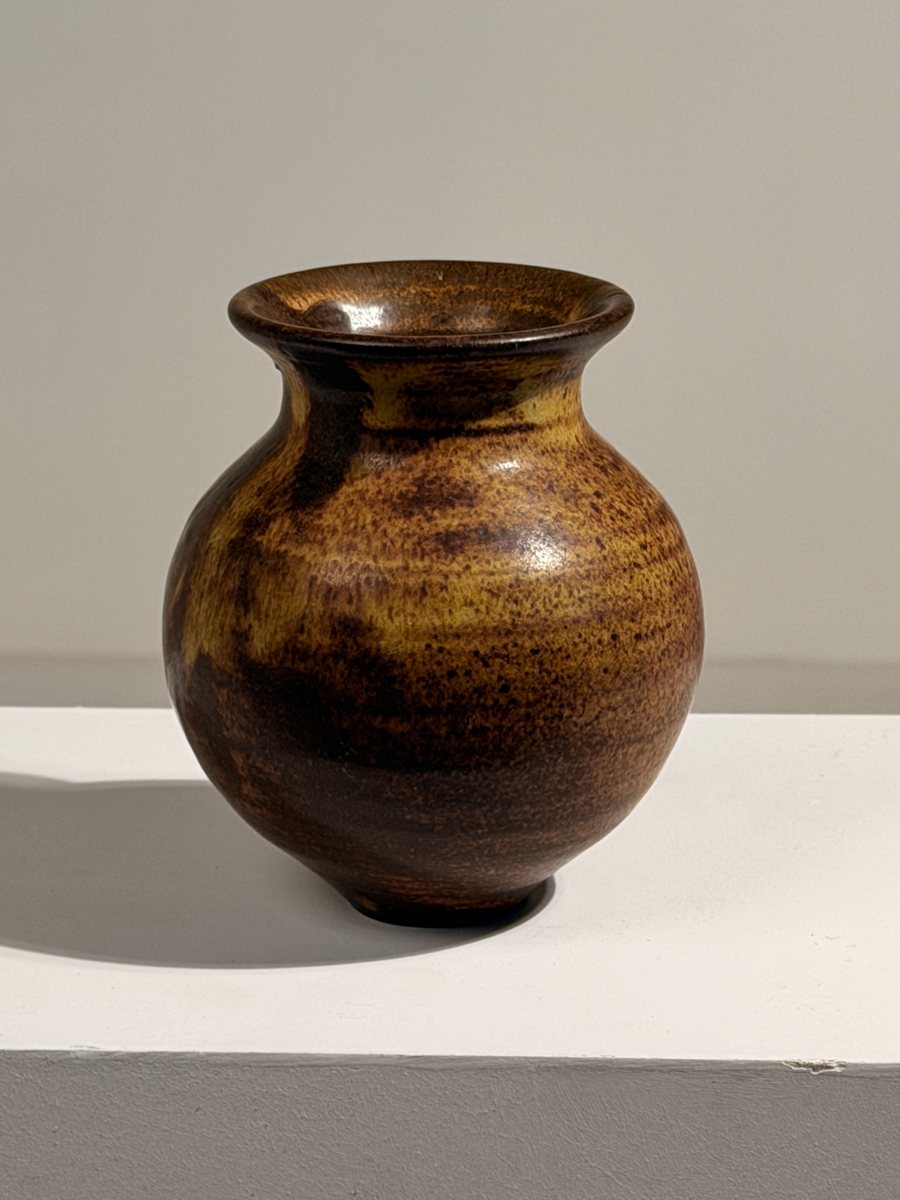 Ovoid ceramic vase, France, 1960 — detail view