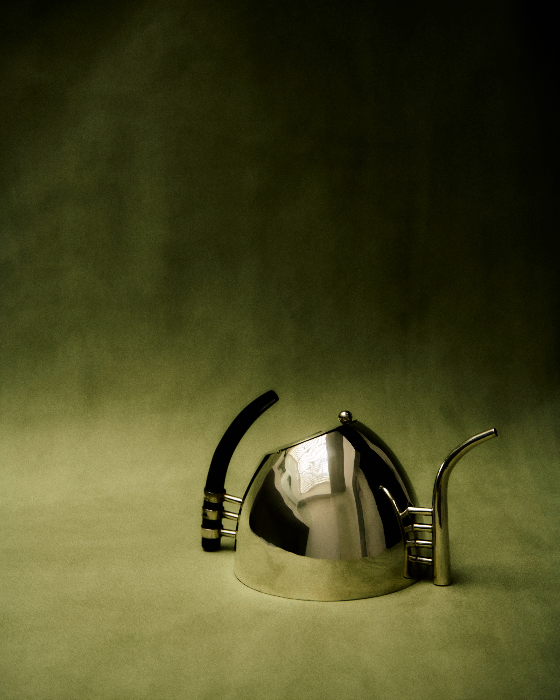 Tetera Italiana by Boga Avante Shop | The Oblist — stainless steel, modern design