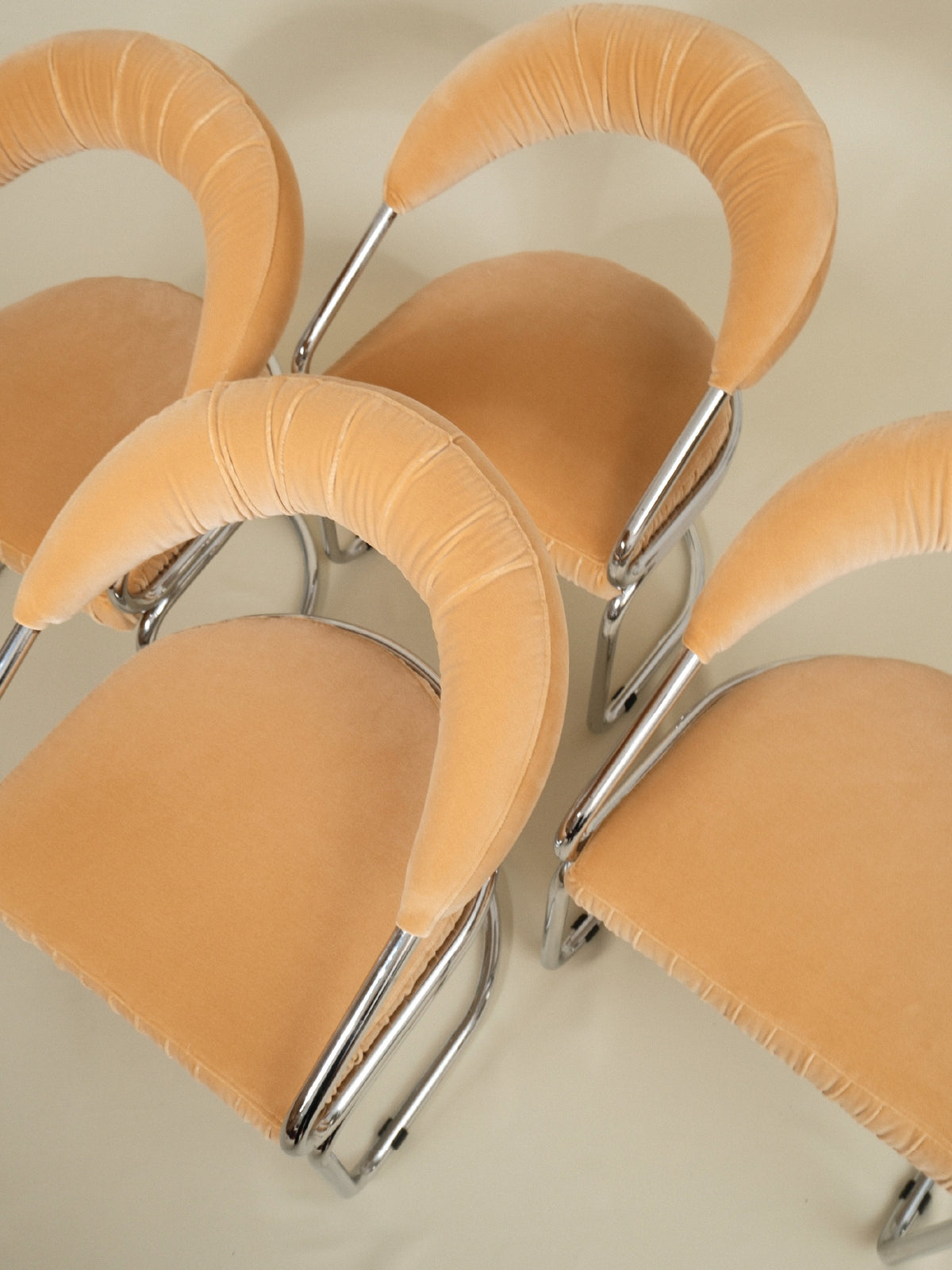 Giotto Stoppino for Kartell Set of 4 Chairs — close-up