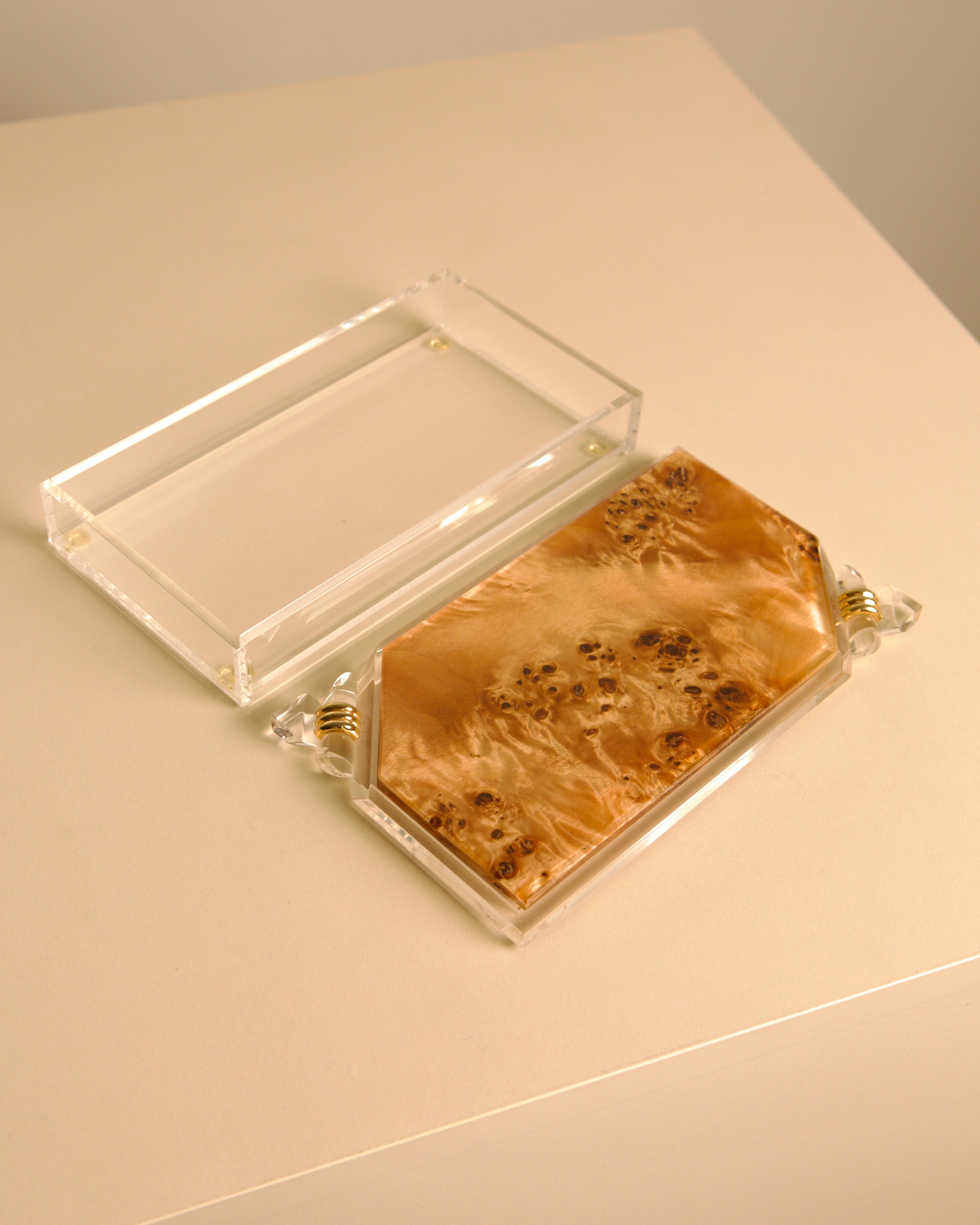Italian box in wood, plexiglass and brass from the 70s — side angle
