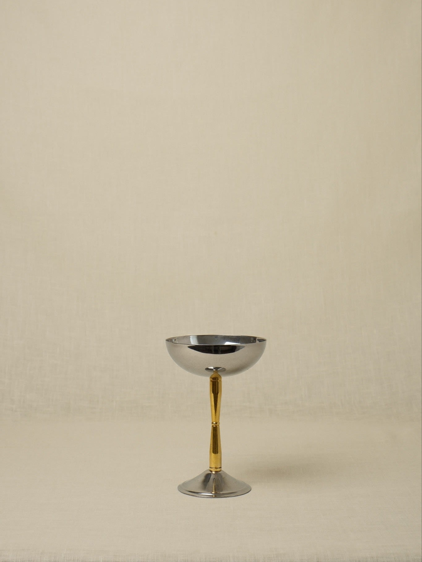 Set of 12 Inox 18/10 Champagne Coupes — lifestyle setting