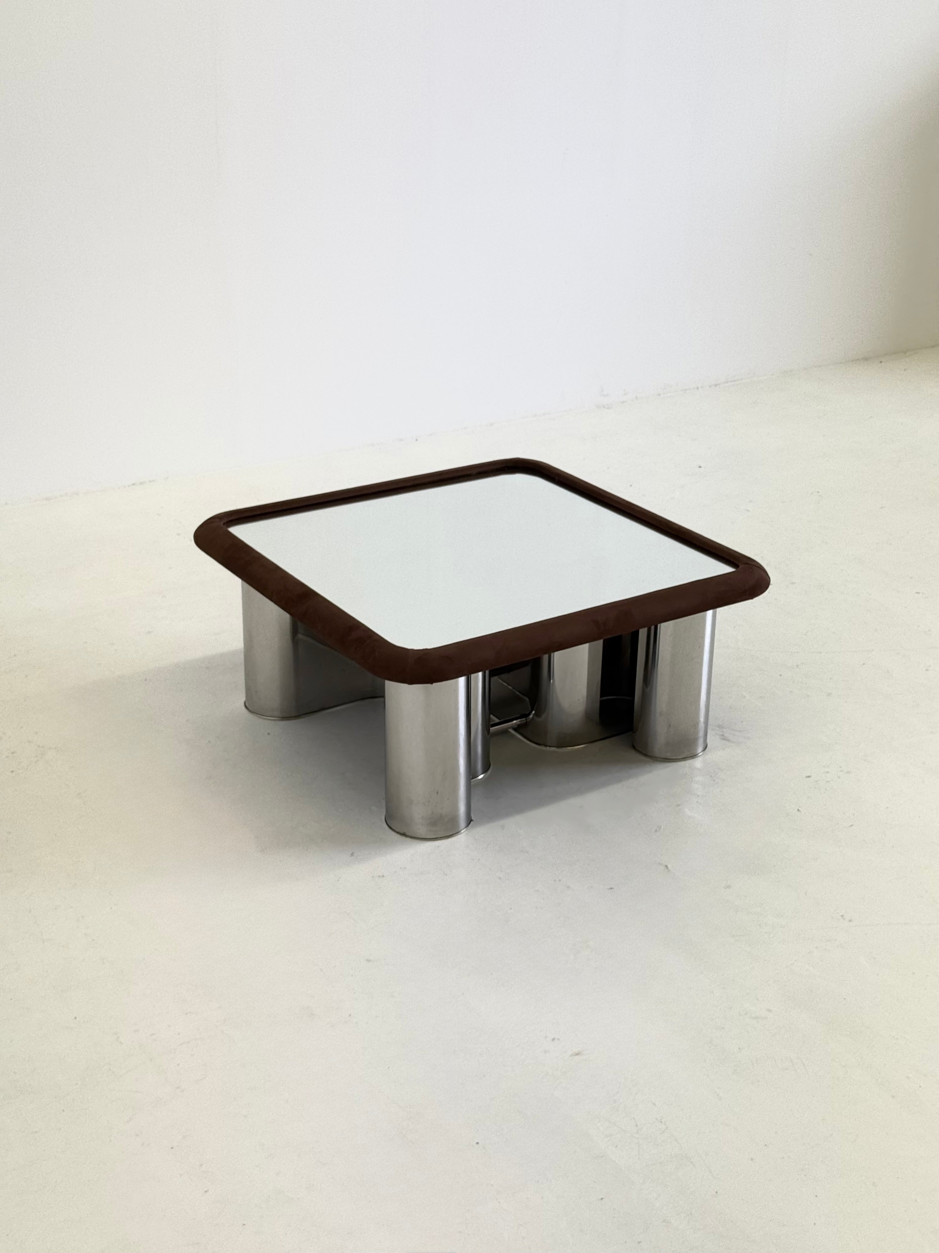 Gian Pietro Arosio Space Age coffee table — detail view